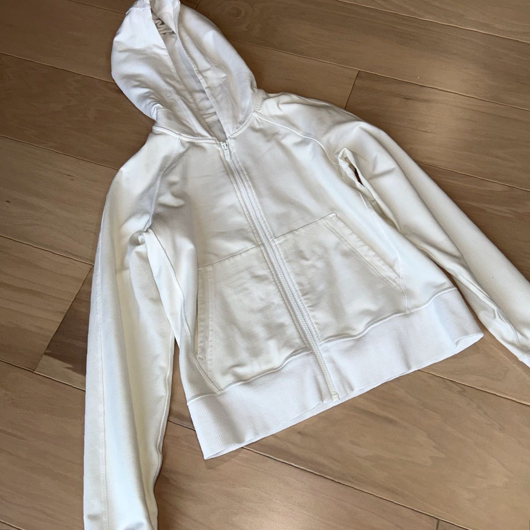 Lululemon Lululemon Loop Back Hoodie Women’s 6 Ivory Full Zip Size M / US 6-8 / IT 42-44 - 3 Thumbnail