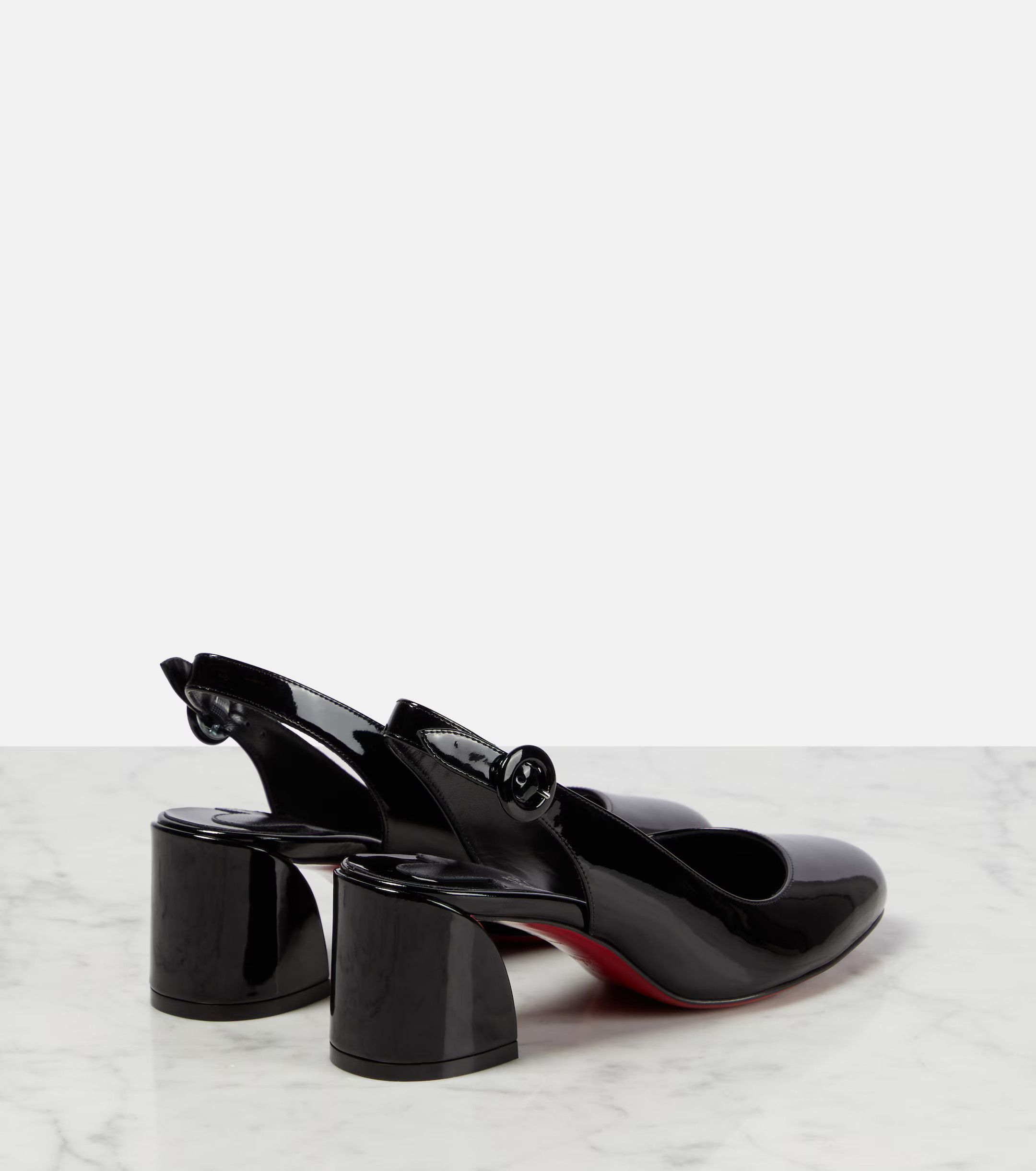oc11z0625 Pumps in Black