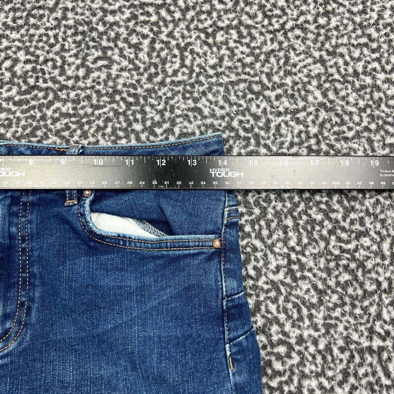 Forever 21 Forever 21 Jeans Women 28x28 Straight Fit Push Up Denim Size 28" / US 6 / IT 42 - 7 Thumbnail