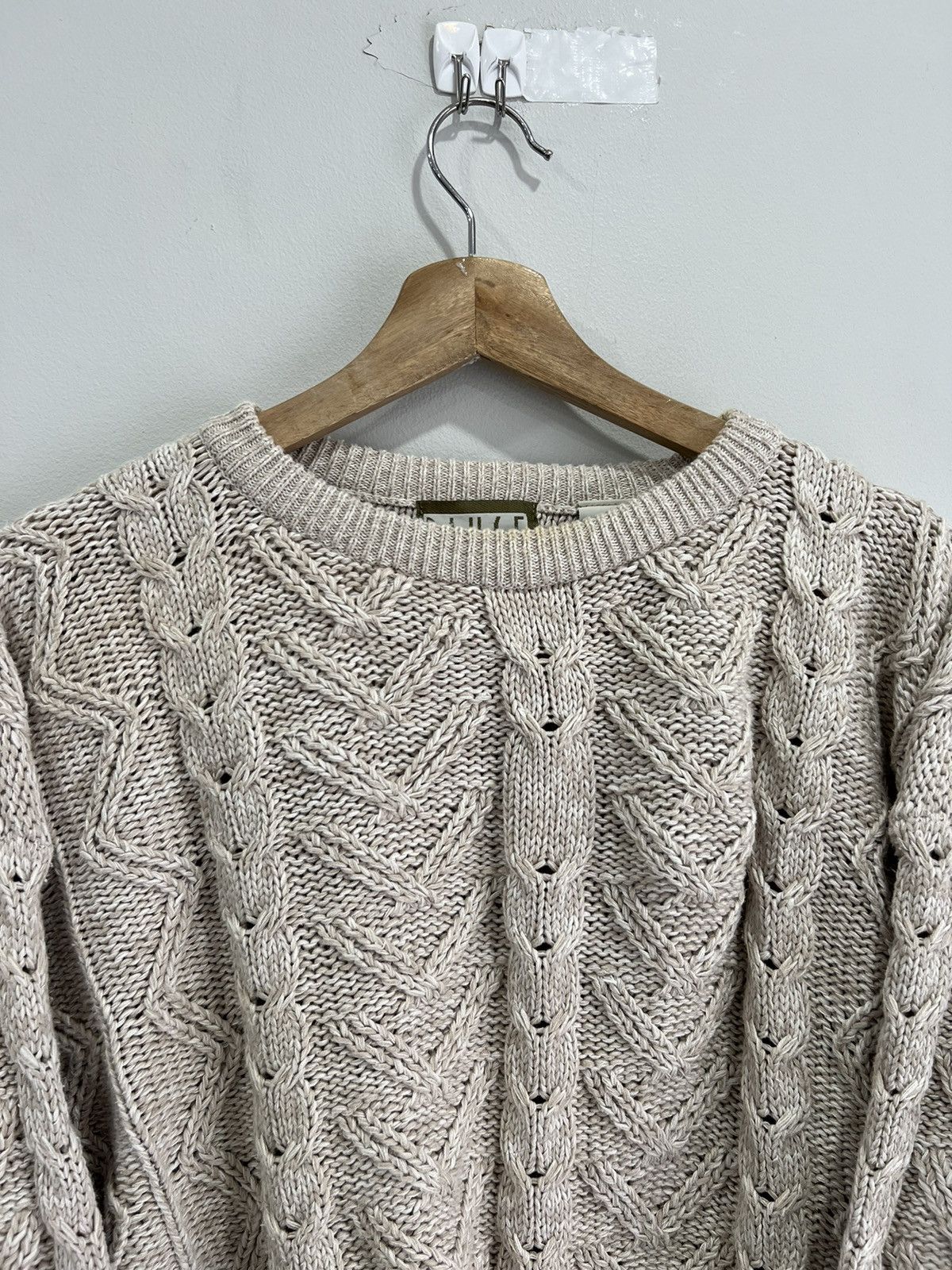 Japanese Brand × Vintage Vintage 90s Cable Knit Sweater oatmeal brown Size US M / EU 48-50 / 2 - 3 Thumbnail