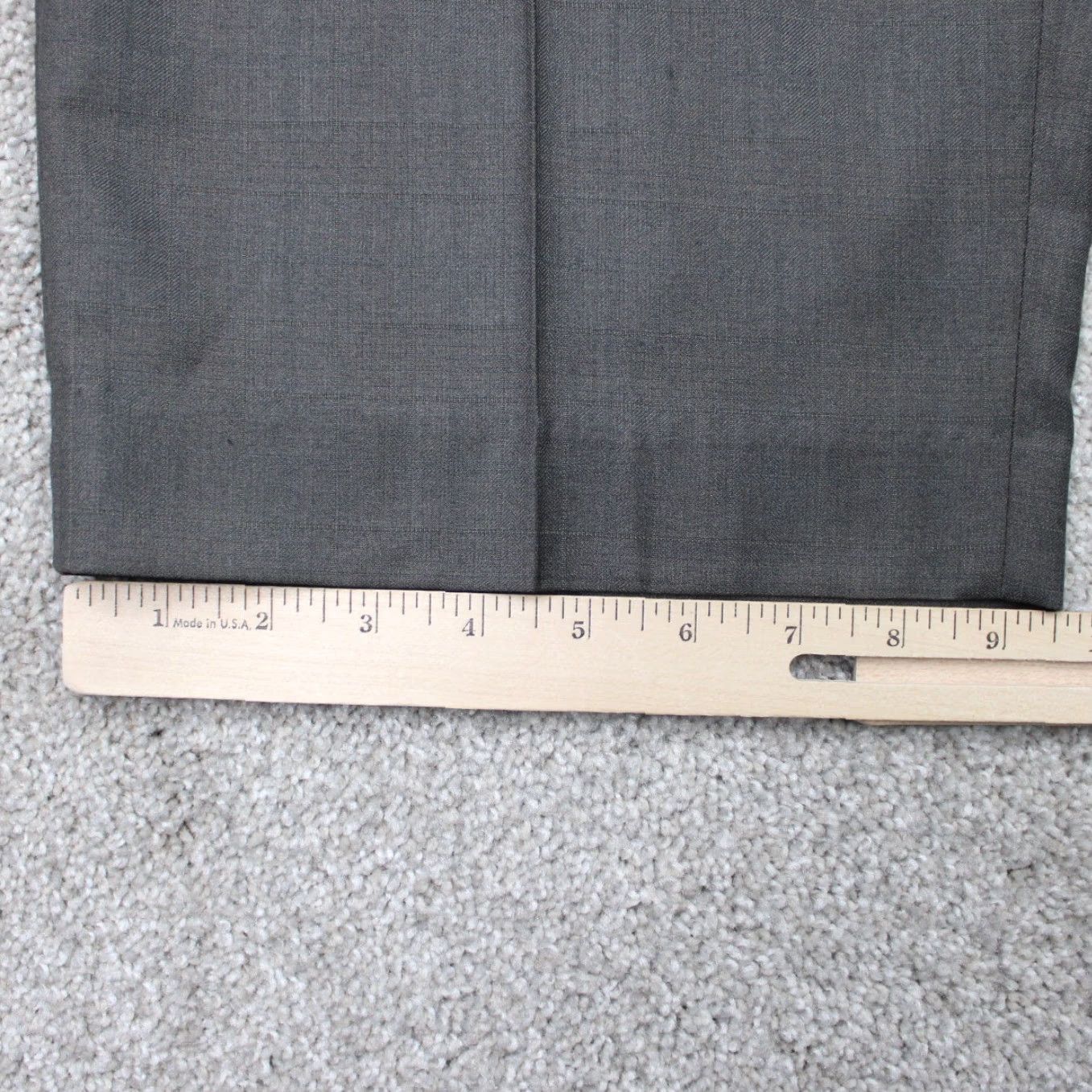 Van Heusen Van Heusen Dress Pants Men 42x30 Gray Check Flat Front Wrinkle Resistant Size US 42 / EU 58 - 5 Thumbnail