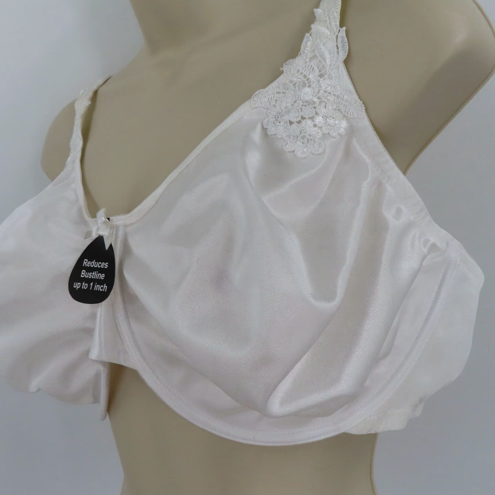Vintage Enchanted Bra 44DD Minimizer Underwire Unlined White 537111 Size ONE SIZE - 4 Thumbnail