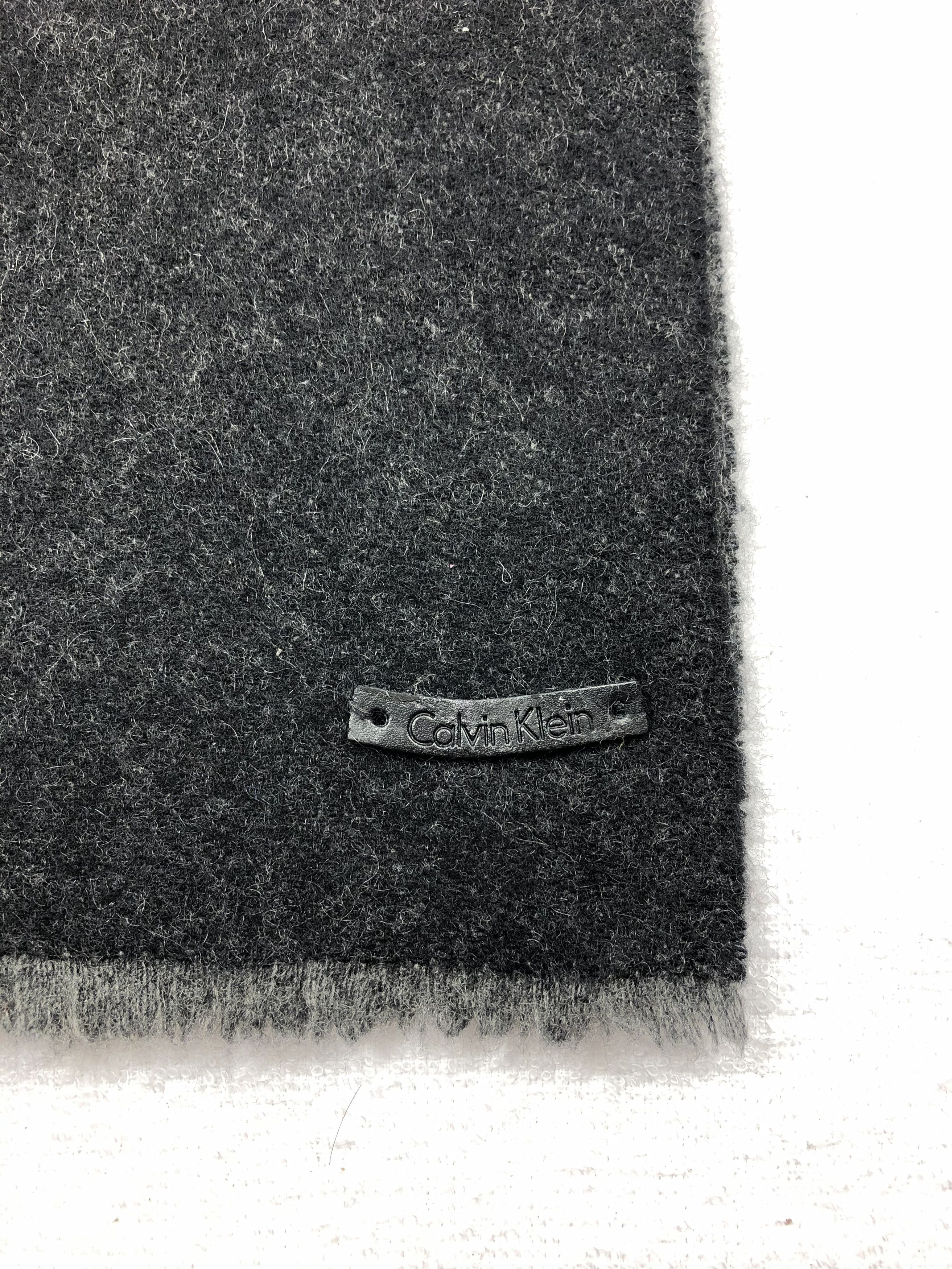 Calvin Klein Calvin Klein Scarf / Muffler / Neckwear Cashmere Size ONE SIZE - 4 Thumbnail