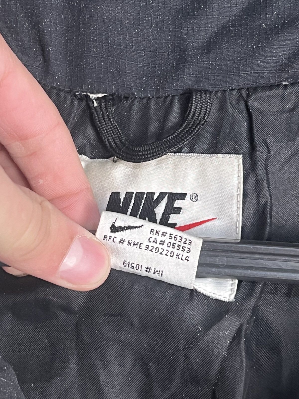 Nike Nike puffer jacket vintage 90s hype streetwear rare size M Size US M / EU 48-50 / 2 - 15 Thumbnail