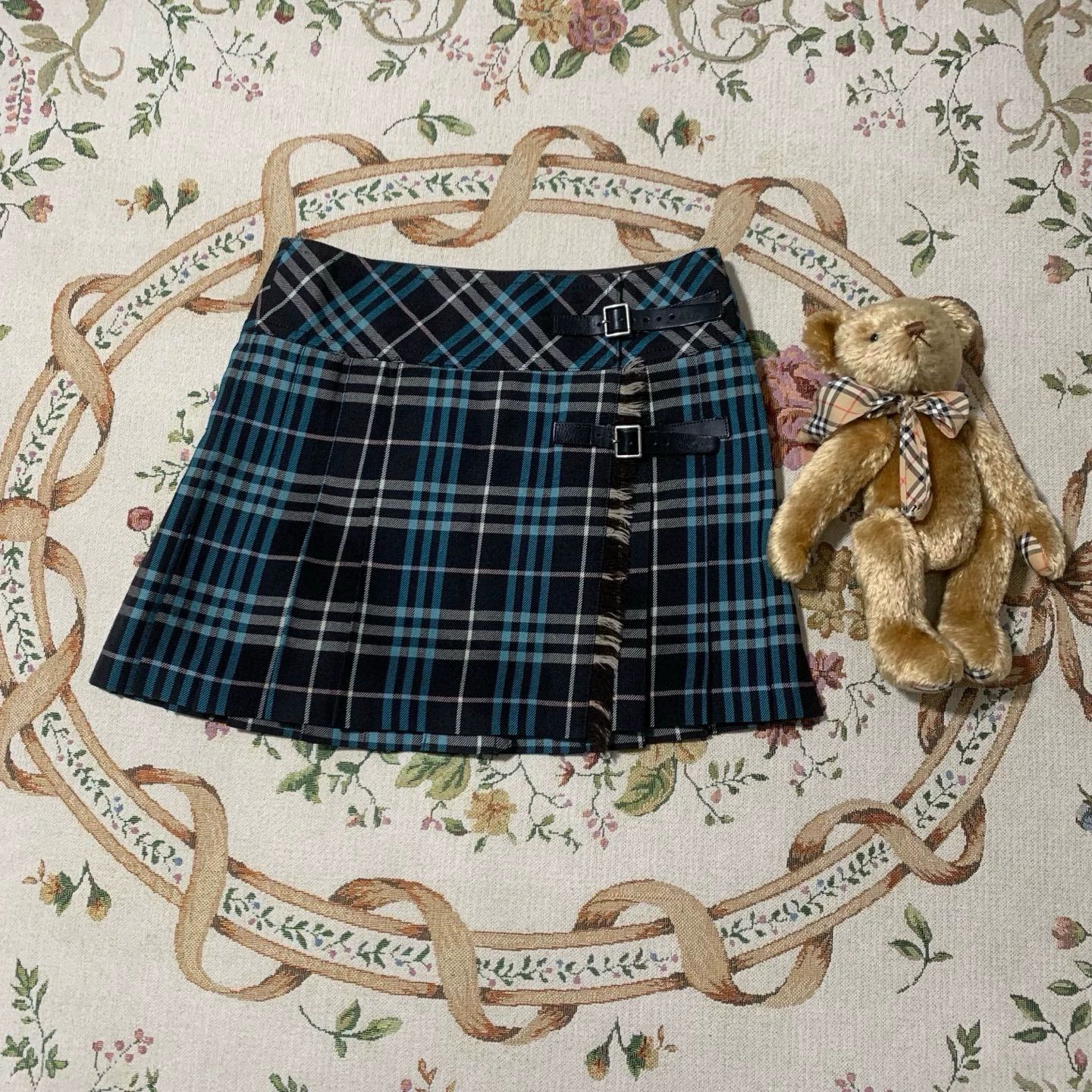 Burberry Burberry Vintage Plaid Wool Skirt - dmc Size US 28 / EU 44 - 1 Thumbnail