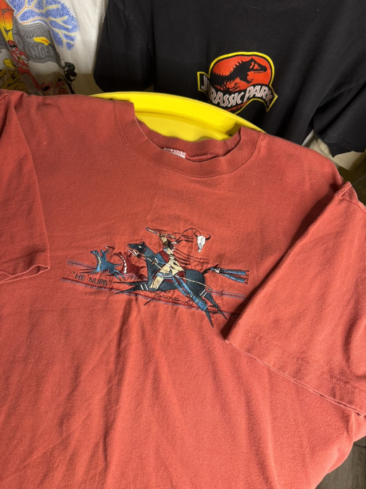 Vintage 1990s vintage native American Indian embroidered T-shirt Size US L / EU 52-54 / 3 - 3 Thumbnail