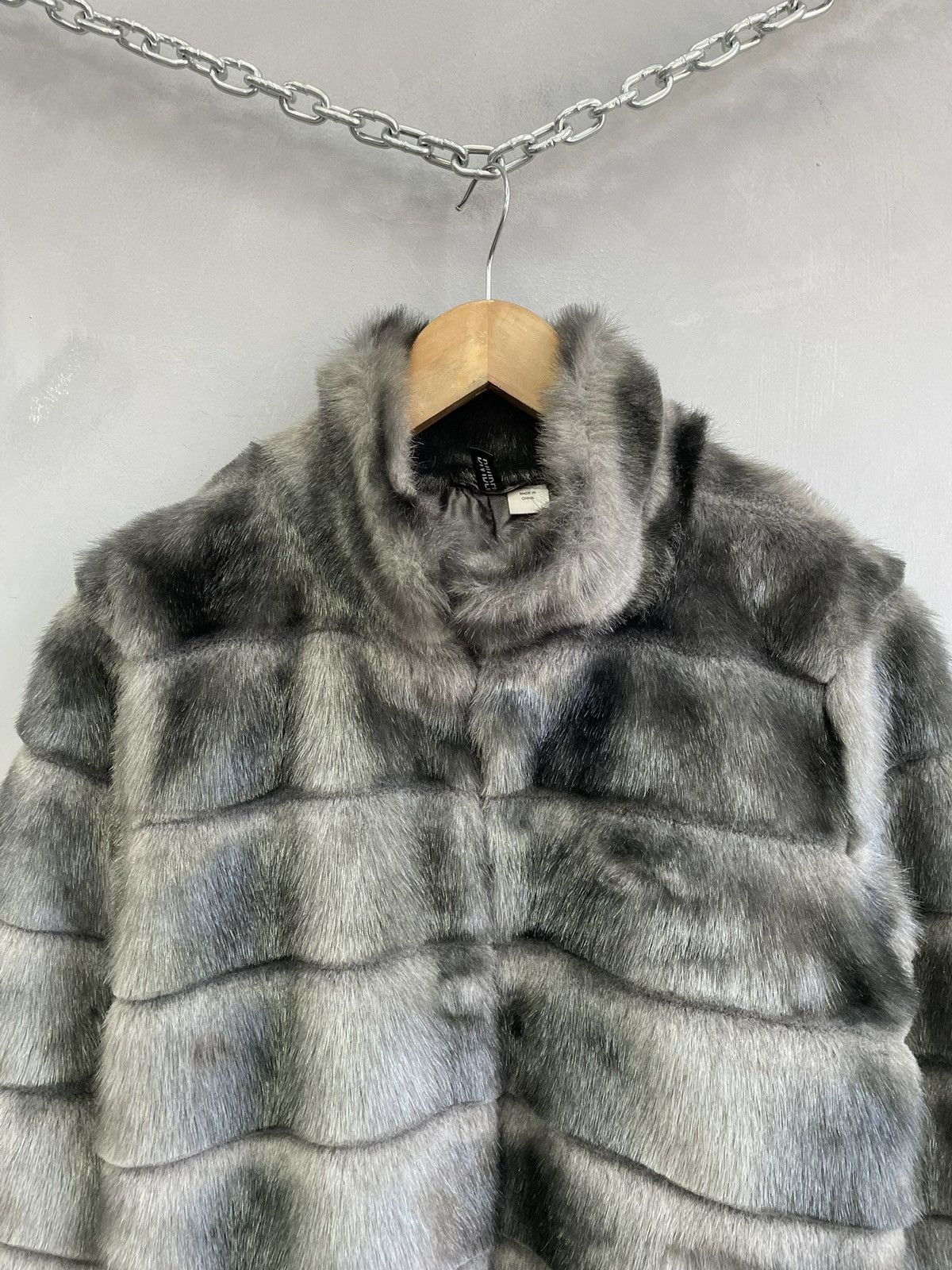 Divided Fur fuzzy bomber jacket hystericglamour style hype y2k Size S / US 4 / IT 40 - 4 Thumbnail