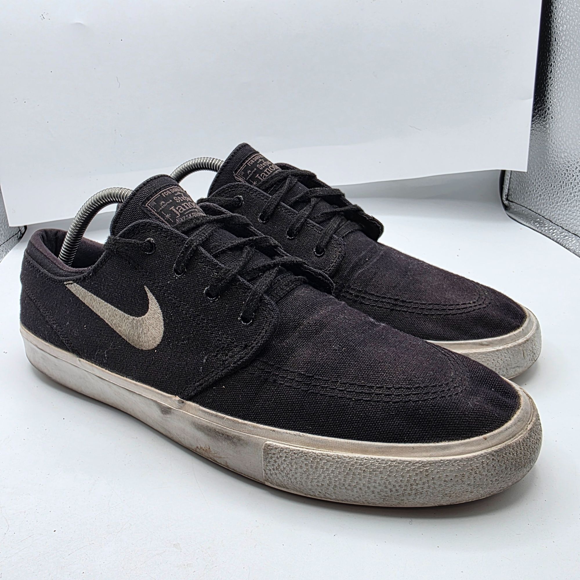 Nike Nike SB Stefan Janoski Mens Size 10 Black Canvas Skateboard Size US 10 / EU 43 - 1 Thumbnail