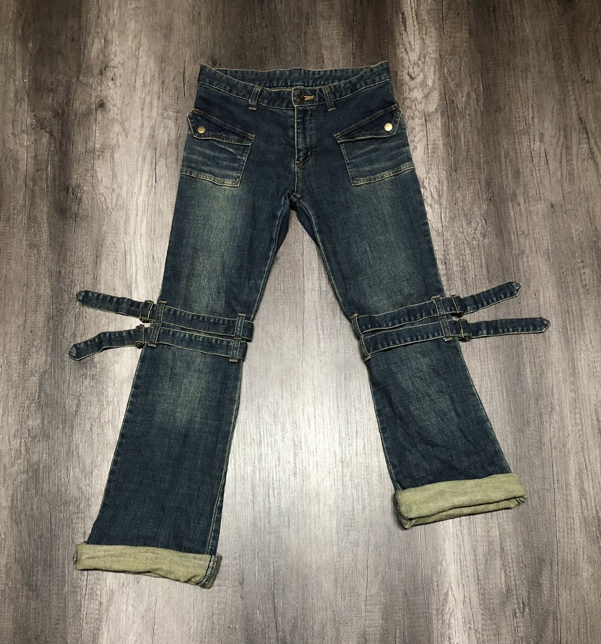 Japanese Brand Vintage Play Chess Flared Jeans Bondage Design Size US 28 / EU 44 - 1 Thumbnail