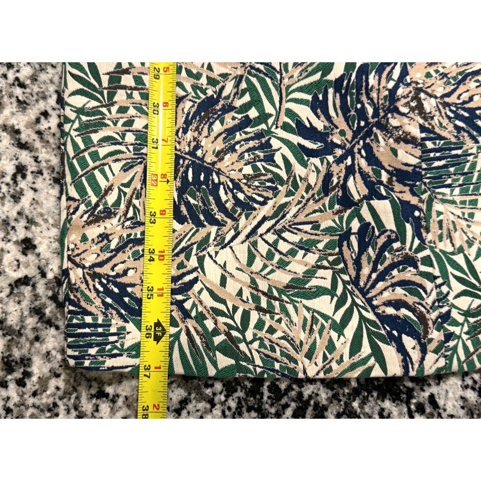 J.McLaughlin J. McLaughlin Sleeveless Botanical Jacquard Sandra Dress Pencil Dress Size 0 Multicolor Women Knee Length EUC Size XS / US 0-2 / IT 36-38 - 2 Thumbnail