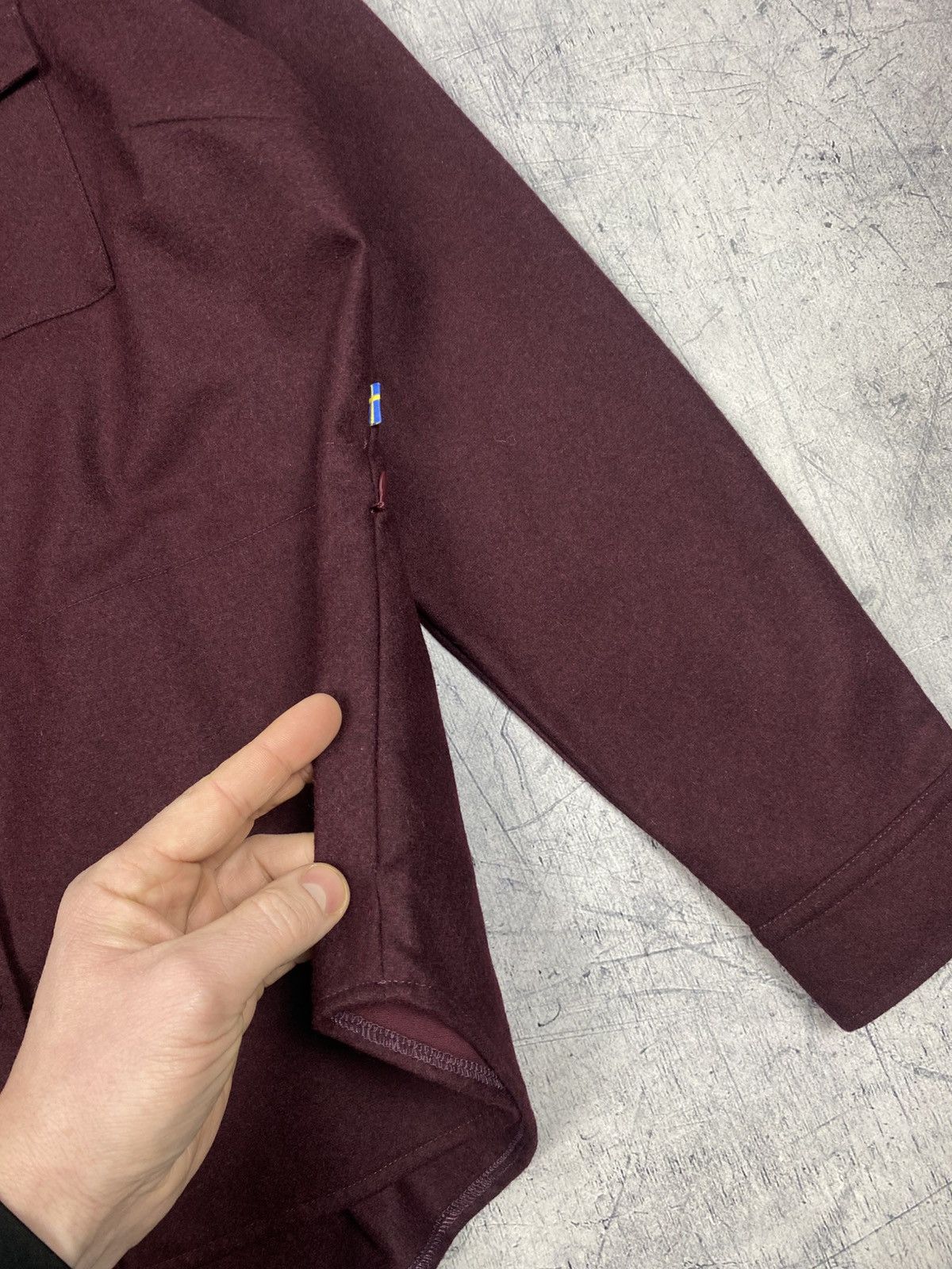 Fjallraven Fjällräven Övik Re-Wool Shirt Women’s Burgundy Wool Outdoor Size XL / US 12-14 / IT 48-50 - 12 Thumbnail