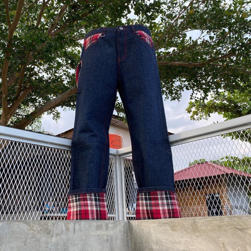 If Six Was Nine × Japanese Brand × Le Grande Bleu (L.G.B.) VINTAGE HEMP 17 OZ JEAN Size US 32 / EU 48 - 1 Thumbnail