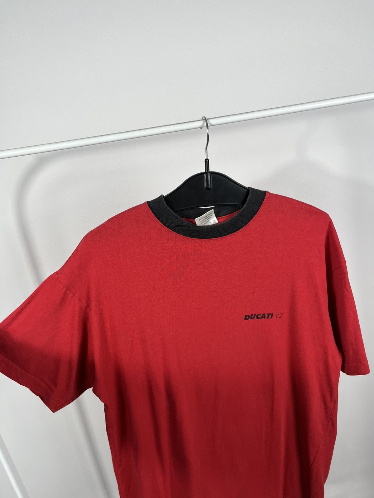 Ducati Ducati V2 Red T-Shirt Black Collar Moto Tee 100% Cotton Size US L / EU 52-54 / 3 - 6 Thumbnail