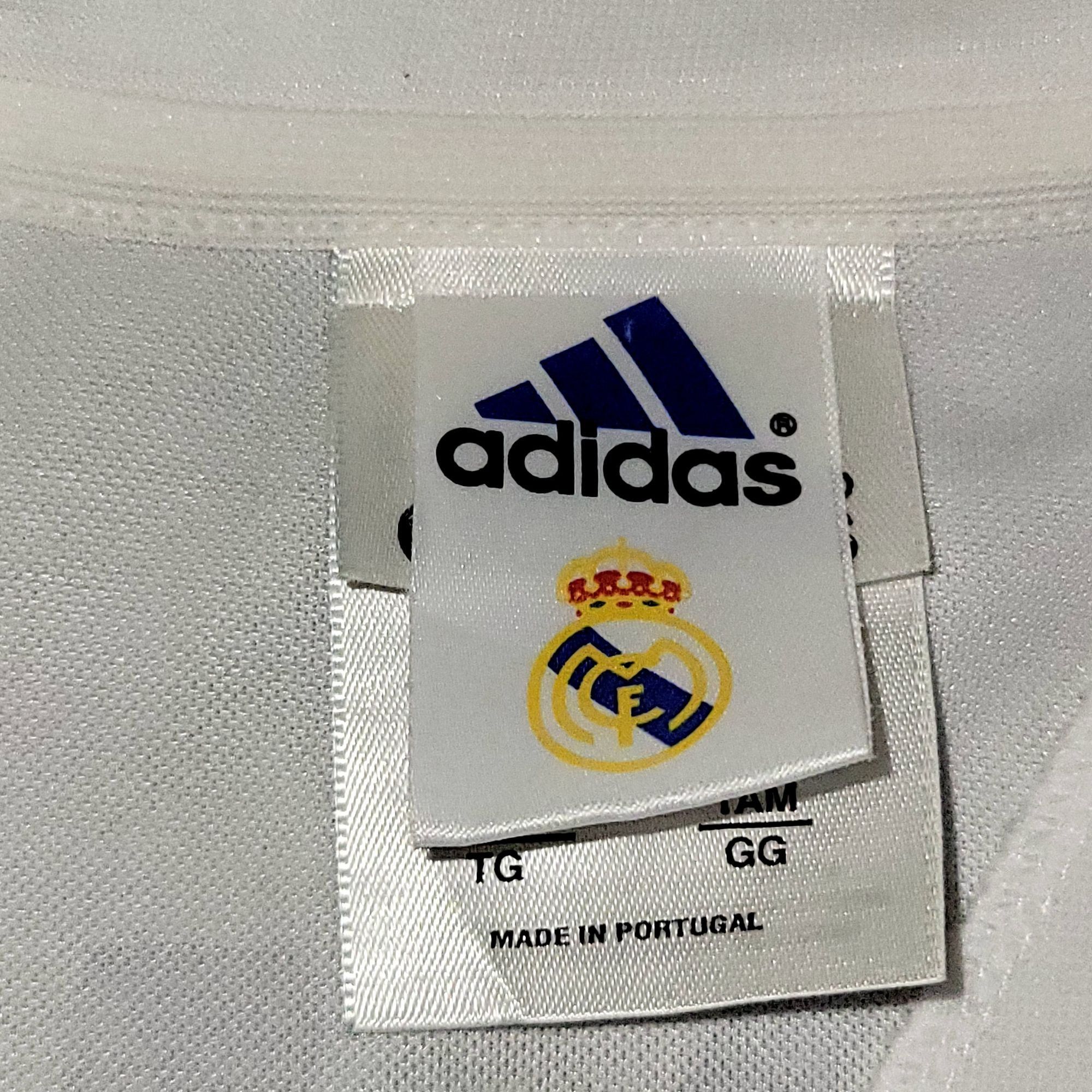 Adidas Zidane Real Madrid CENTENARY 2001 2002 Soccer Jersey XL Size US XL / EU 56 / 4 - 5 Thumbnail