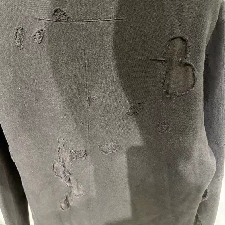 Givenchy Givenchy GVC Hole Destroyed Sweatshirt Size US M / EU 48-50 / 2 - 4 Thumbnail