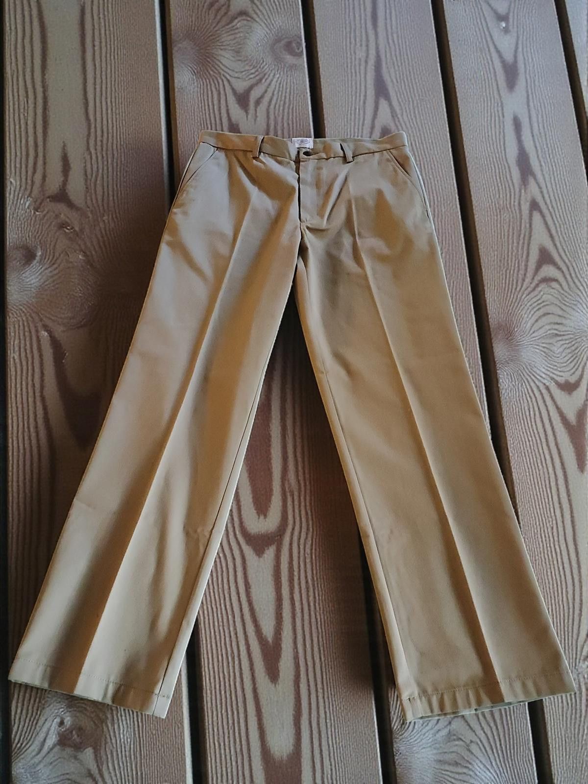 St. Johns Bay St. John's Bay Classic Fit Flat Front Easy Care Khaki Pants Size US 36 / EU 52 - 3 Thumbnail