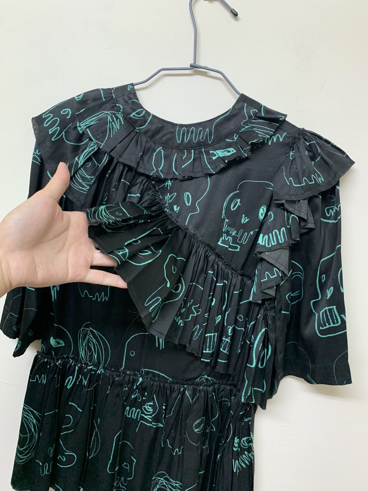 Charles Jeffrey LOVERBOY Charles Jeffrey Loverboy Silk Tops Size S / US 4 / IT 40 - 5 Thumbnail