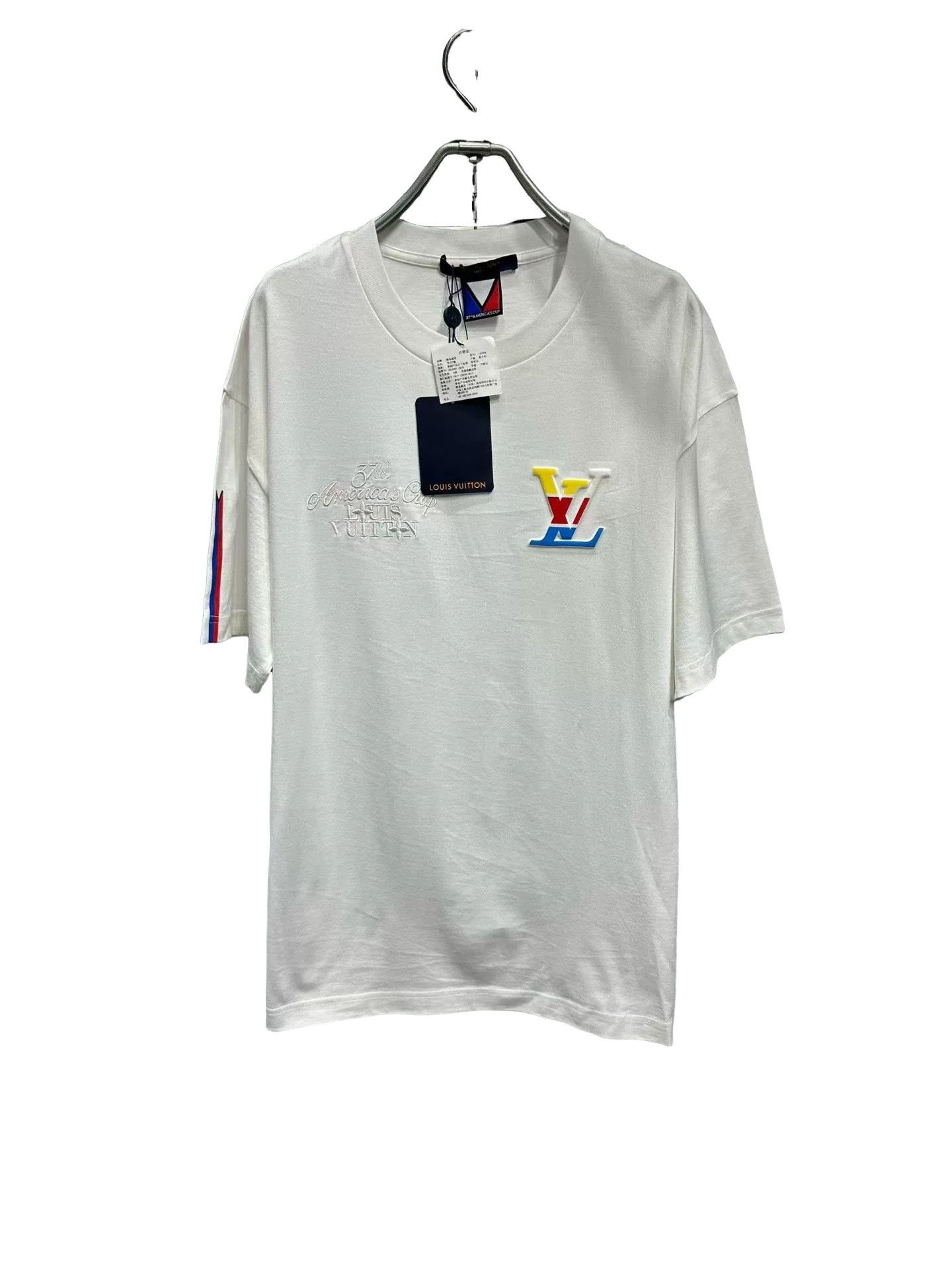 Louis Vuitton Louis Vuitton America's Cup Logo T-Shirt L Size US L / EU 52-54 / 3 - 1 Thumbnail