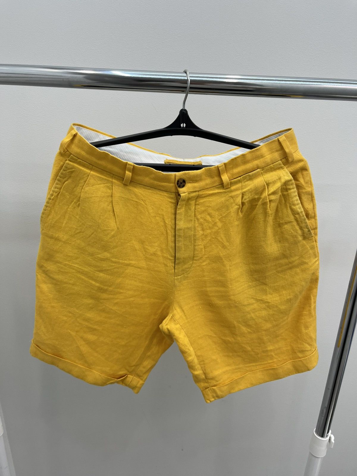 Suitsupply Suitsupply Linen Pockets Shorts Size US 32 / EU 48 - 4 Thumbnail