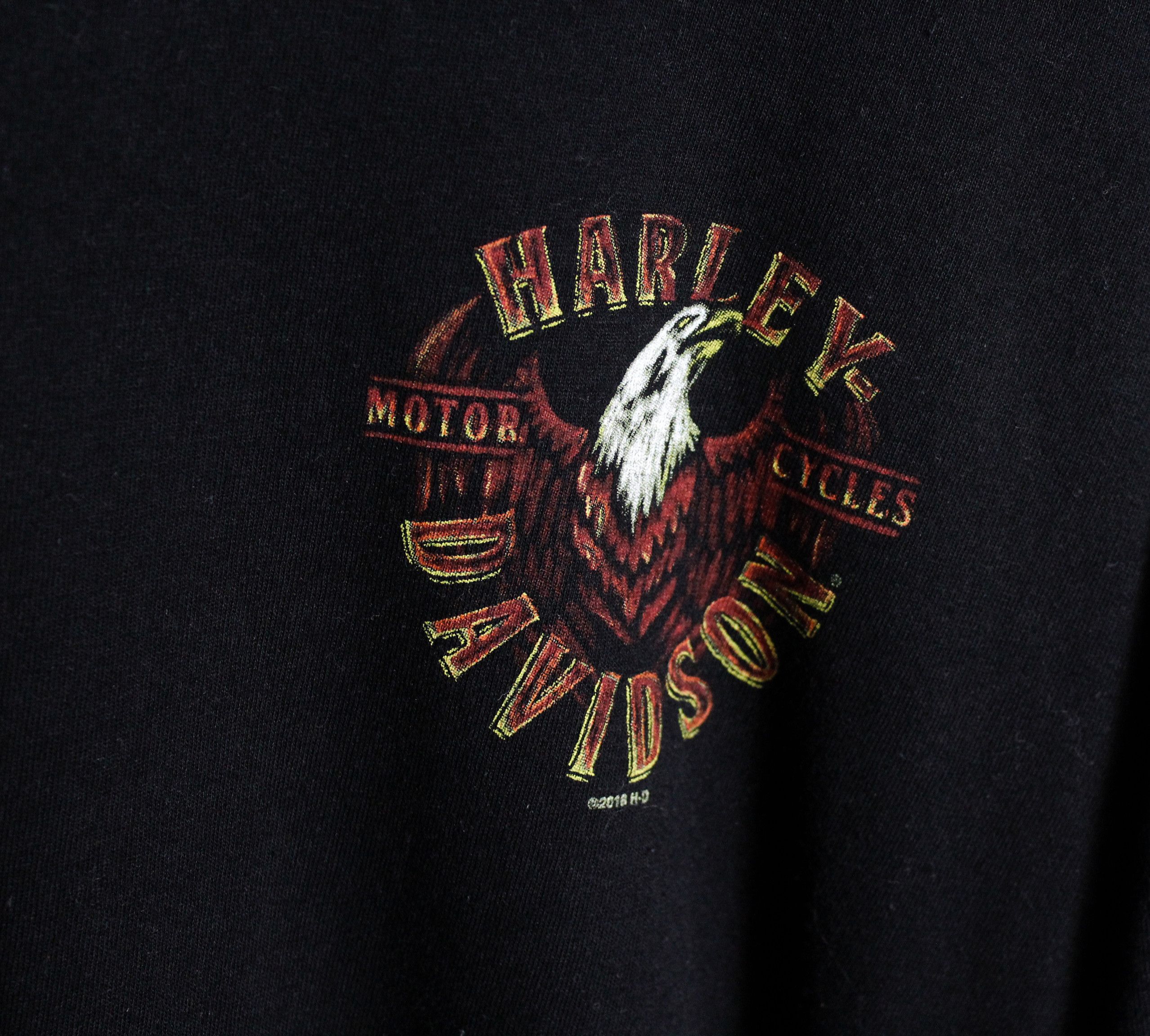 Harley Davidson Harley Davidson Banff Alberta Canada Wolf Graphic Tee Size US XL / EU 56 / 4 - 2 Thumbnail