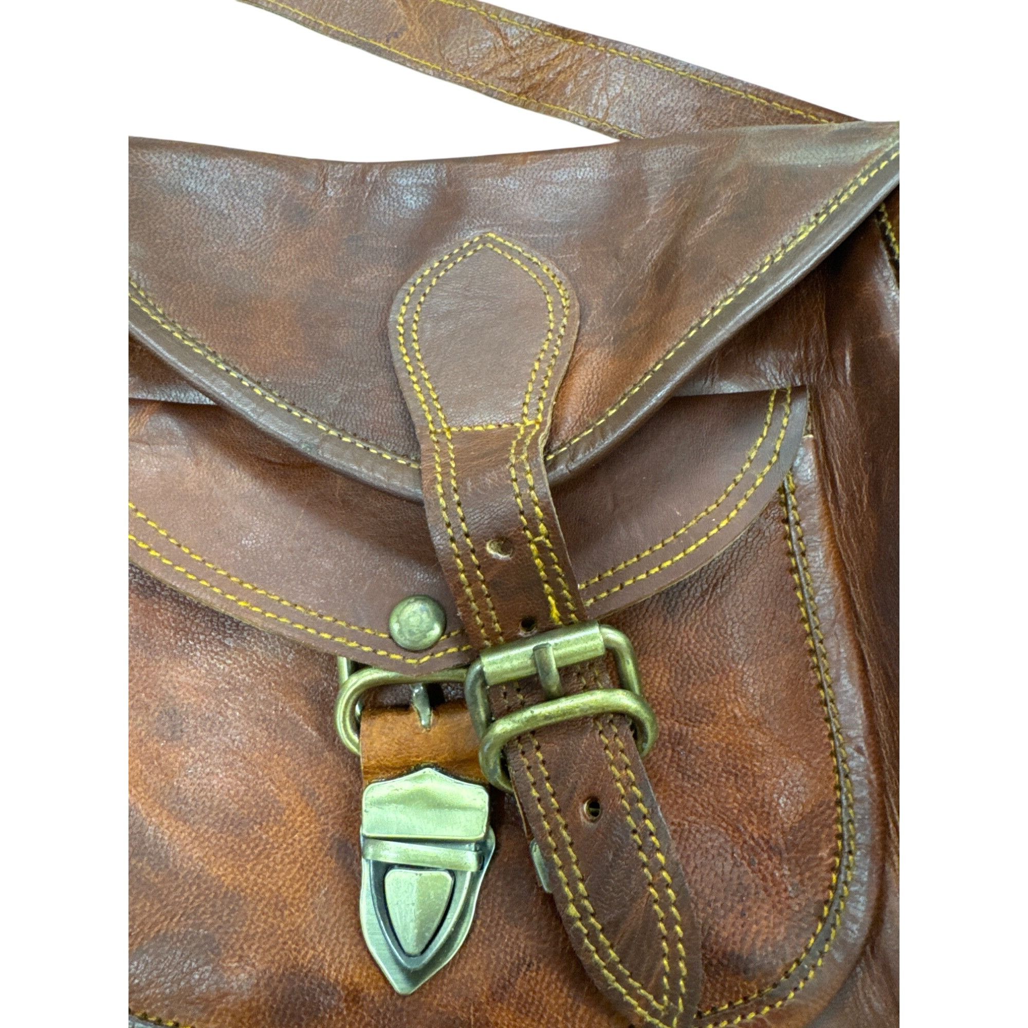 Vintage Firu womens Vintage Leather Handmade crossbody Purse 9x10 SK Size ONE SIZE - 2 Thumbnail