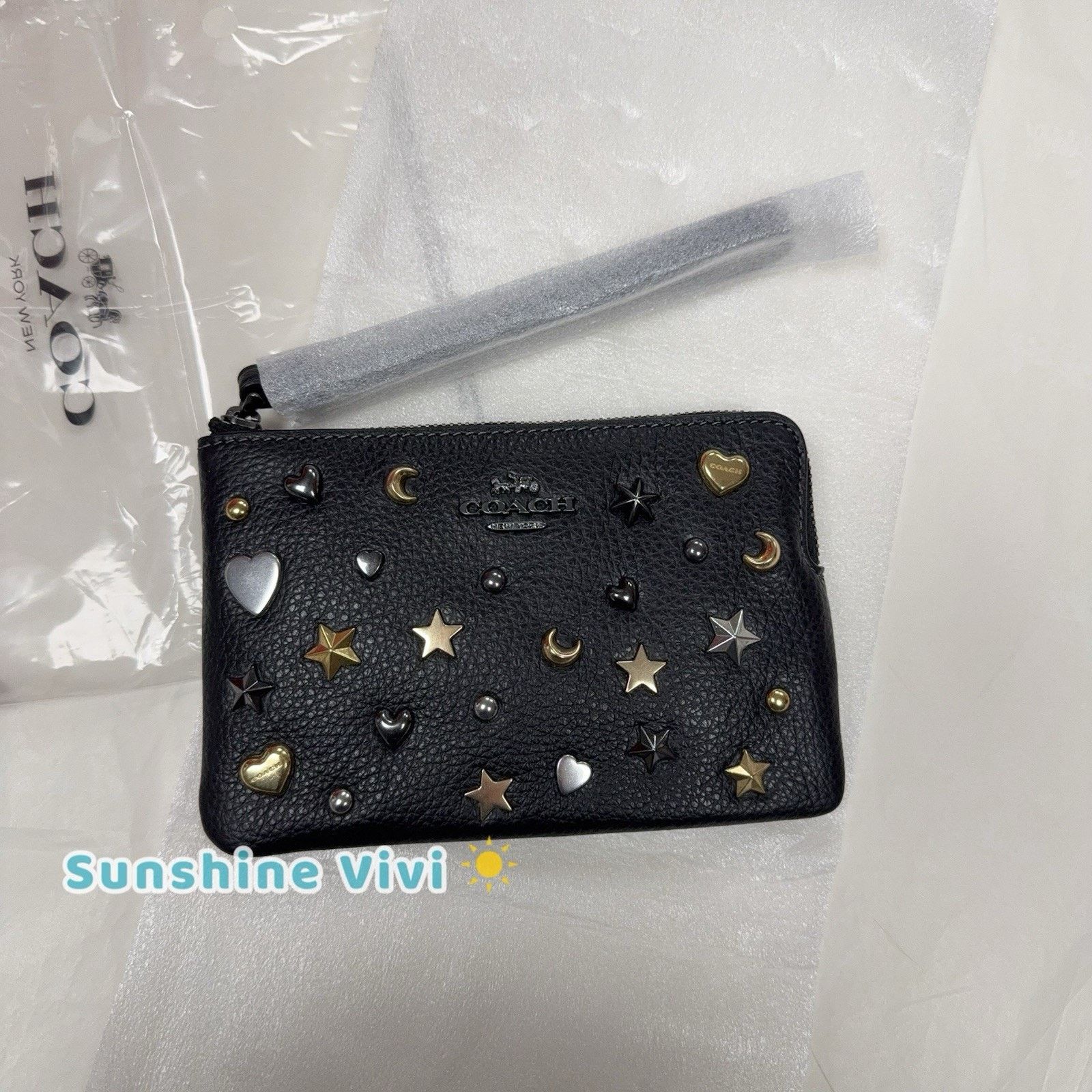 Coach NWT Coach Corner Zip Wristlet Rivets Black Leather CCJ75 Size ONE SIZE - 2 Thumbnail