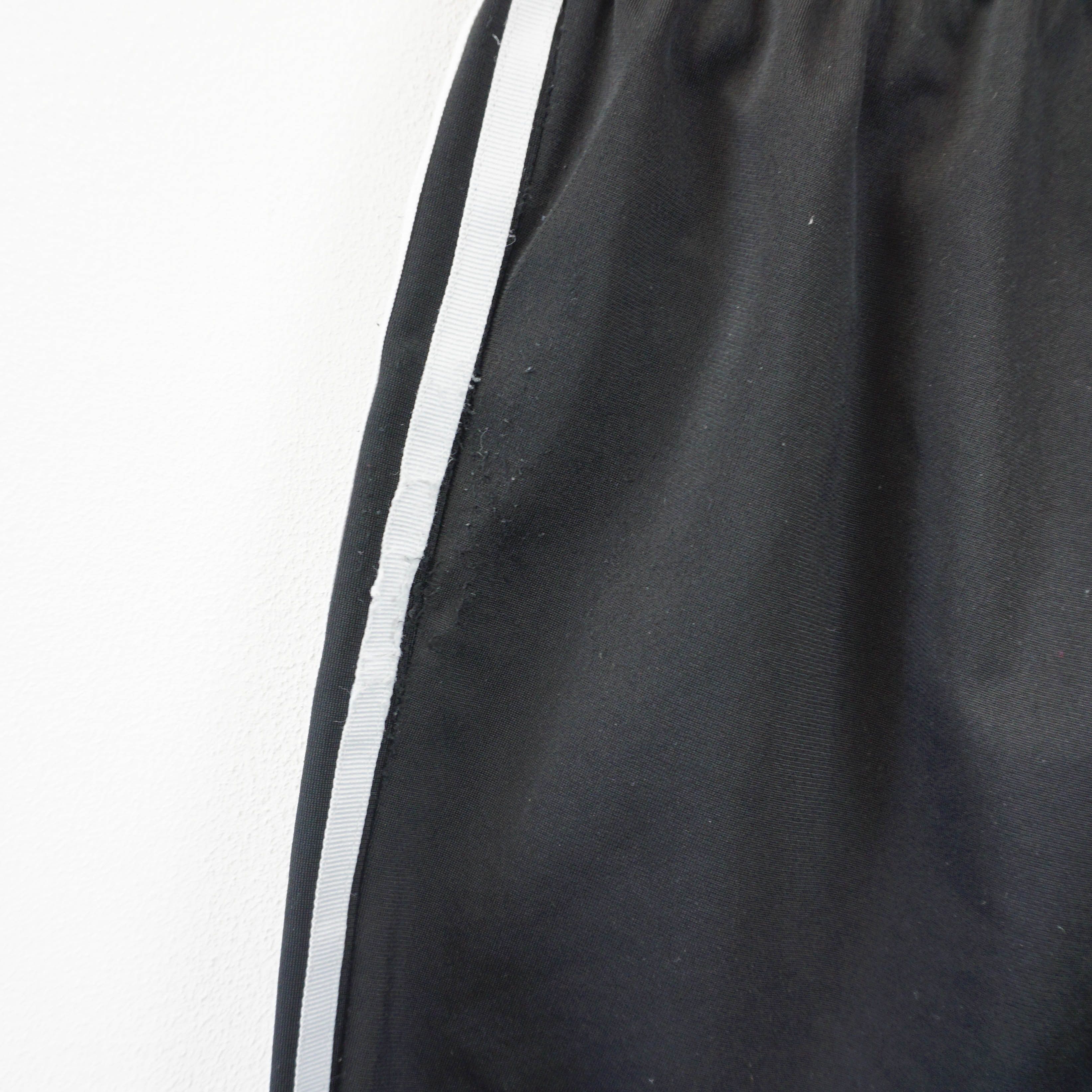 Adidas Archive Adidas Originals Loose Fit Tracksuit Pants Size 28" / US 6 / IT 42 - 4 Thumbnail