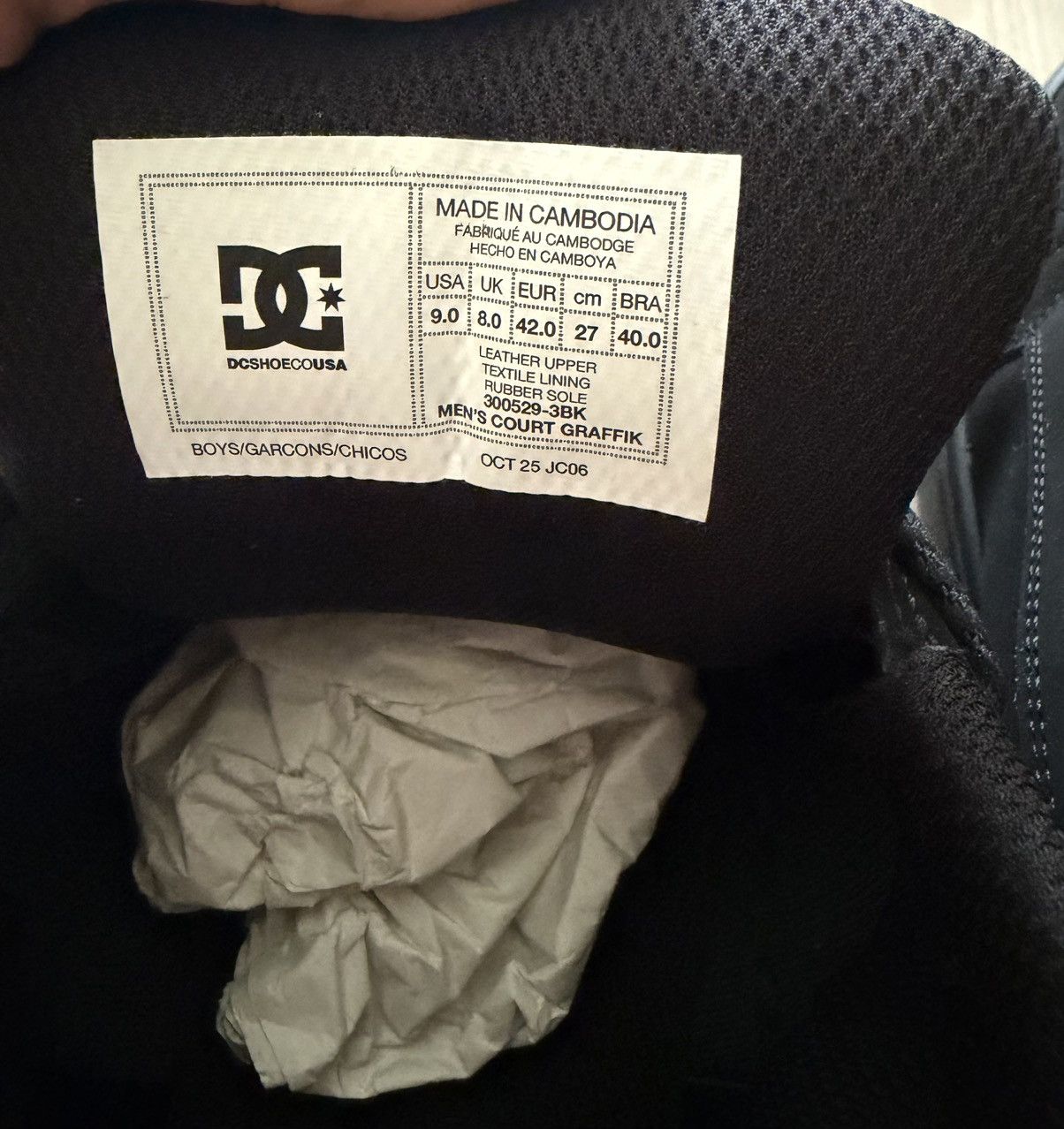 DC 2006 DC Shoes DC Court Graffik Black Low Top Suede Sneakers Size US 9 / EU 42 - 6 Thumbnail