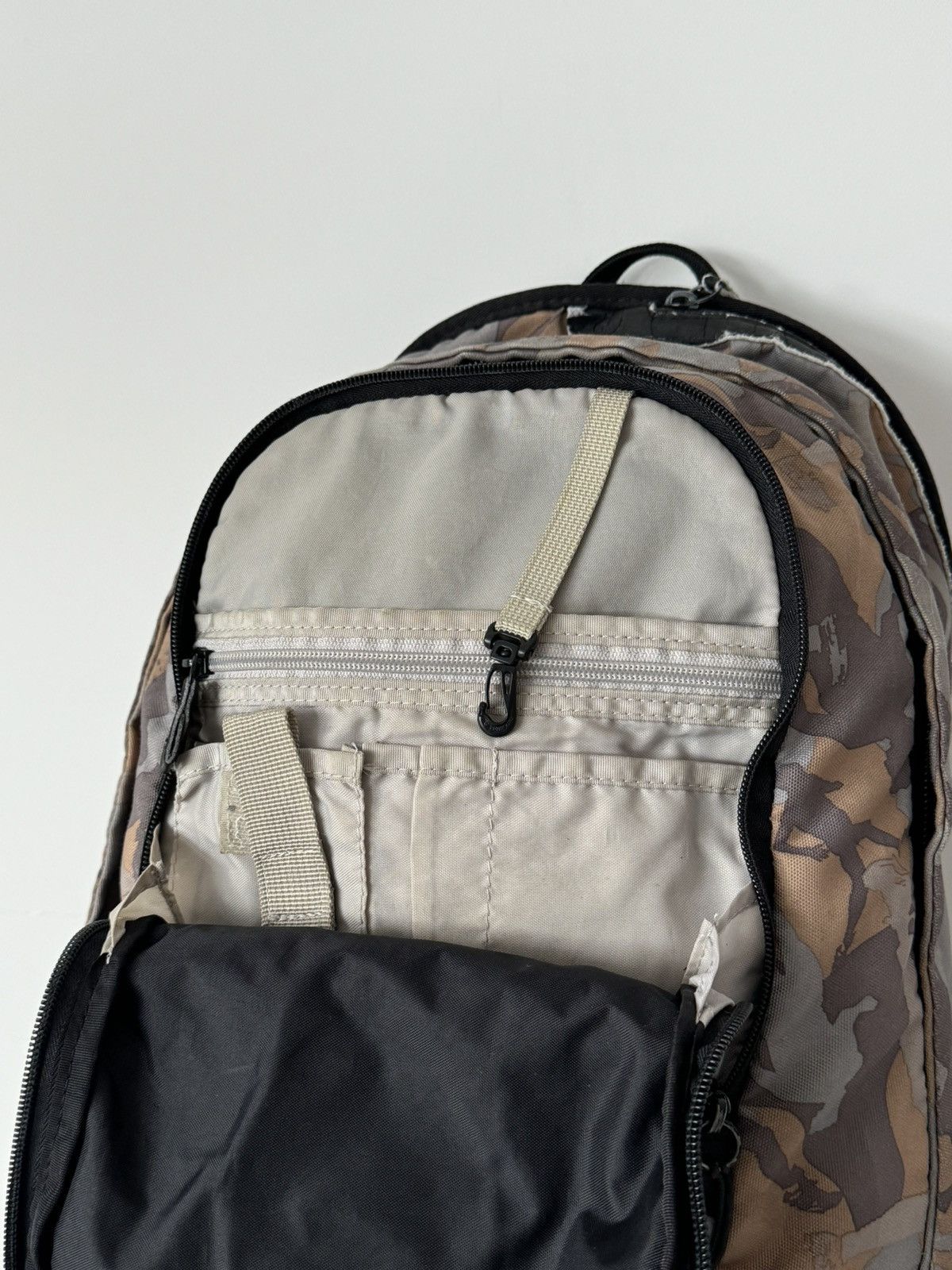 Nike × Vintage Vintage Y2K Nike Center Swoosh Backpack Size ONE SIZE - 5 Thumbnail