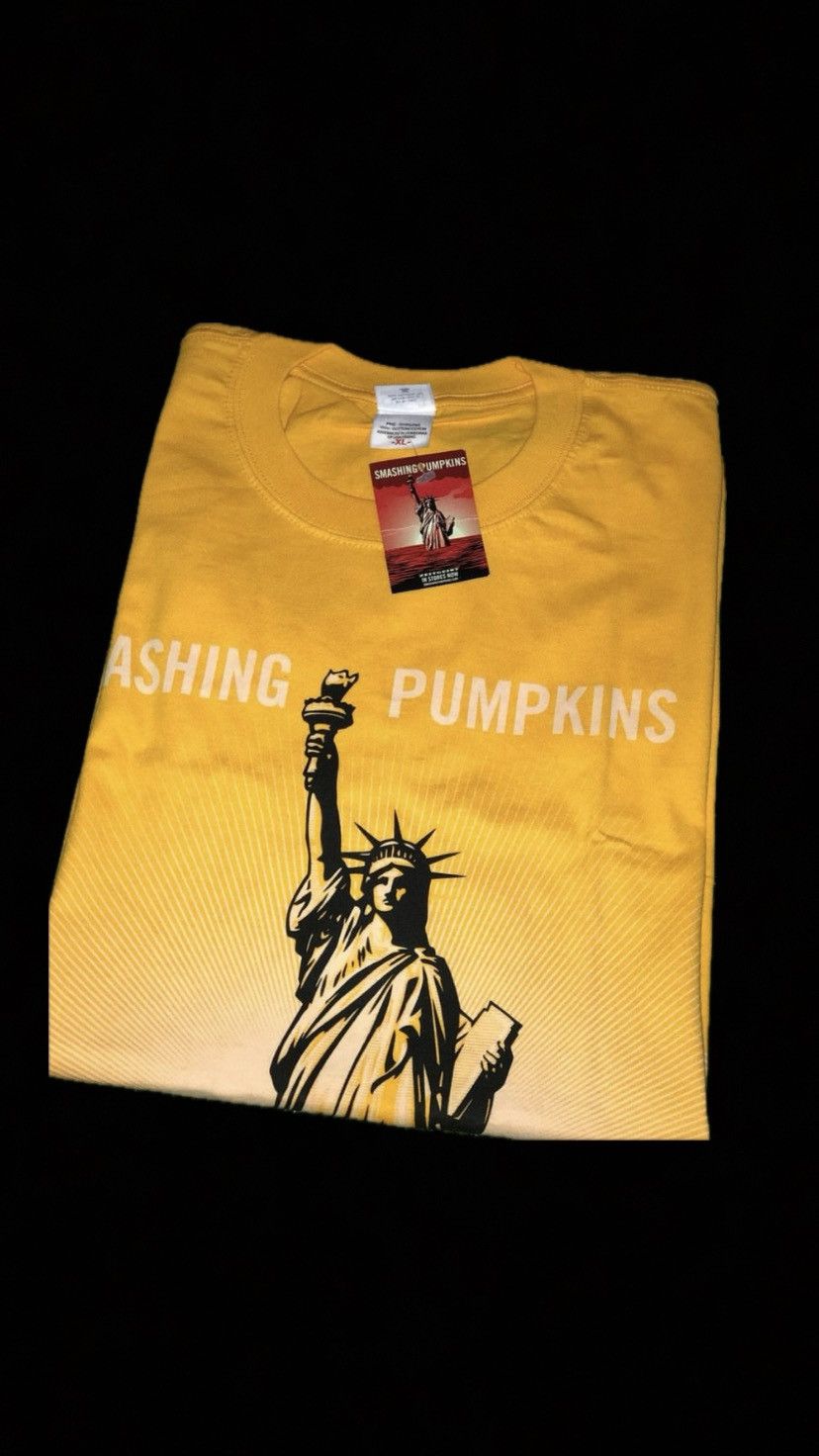 image of Band Tees x Vintage The Smashing Pumpkins Tour 2007 Shirt in Yellow, Men's (Size XL)