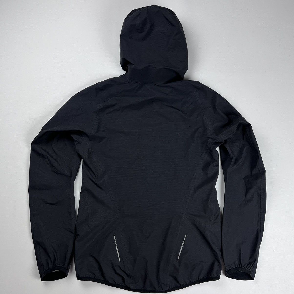 Arc'teryx × Goretex Arcteryx Norvan goretex trail jacket Size S / US 4 / IT 40 - 11 Thumbnail