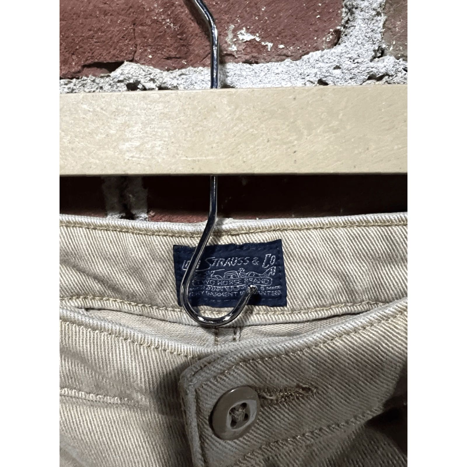 Levi's Levi's Mens Cargo Pants Brown 34 x 32 Regular Inseam 32 Pants Men Brown Cargo Levis 34 32 Mens Size US 34 / EU 50 - 3 Thumbnail