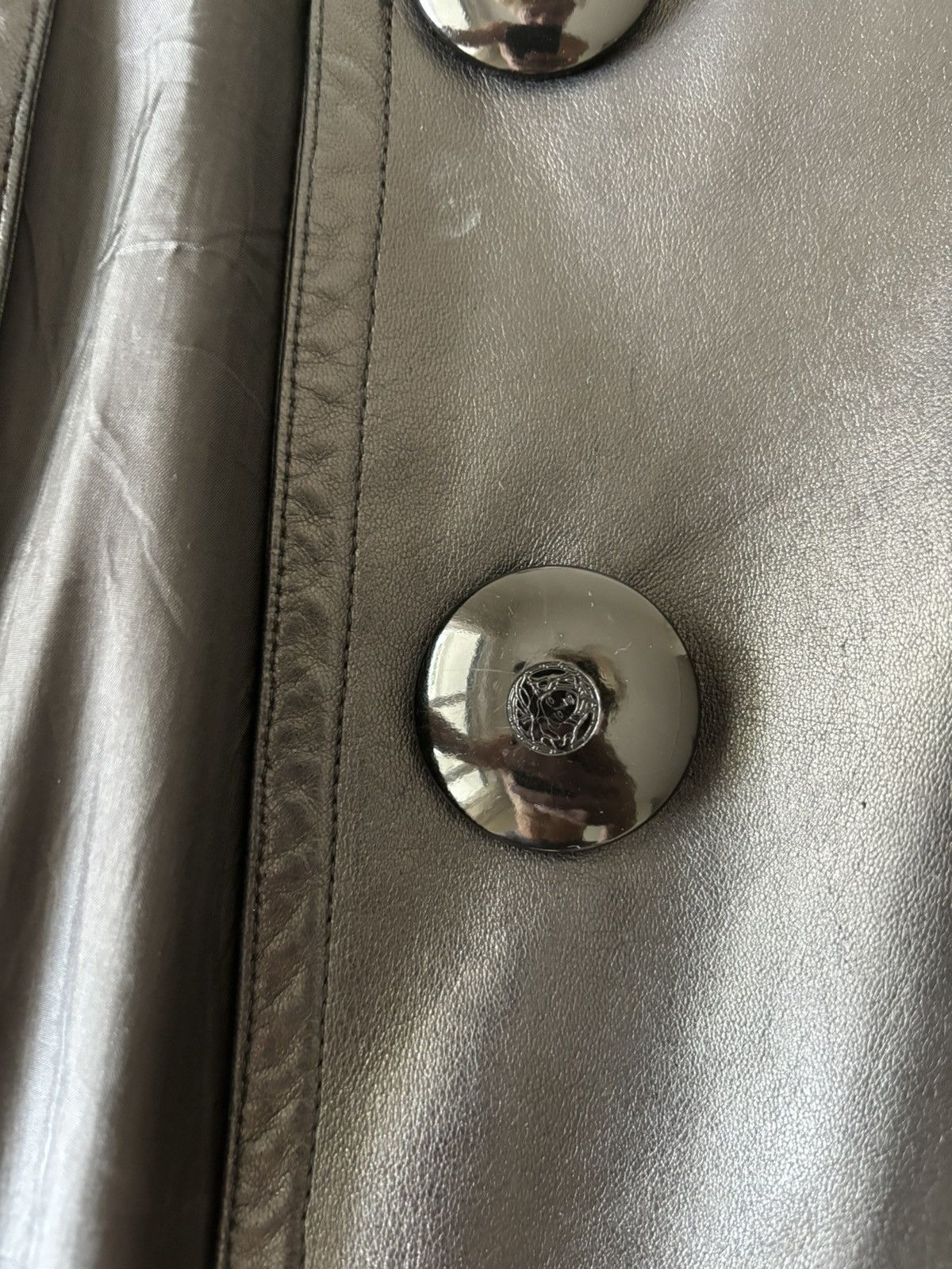 Versace Versace Leather Coat in IT44 Size M / US 6-8 / IT 42-44 - 3 Thumbnail