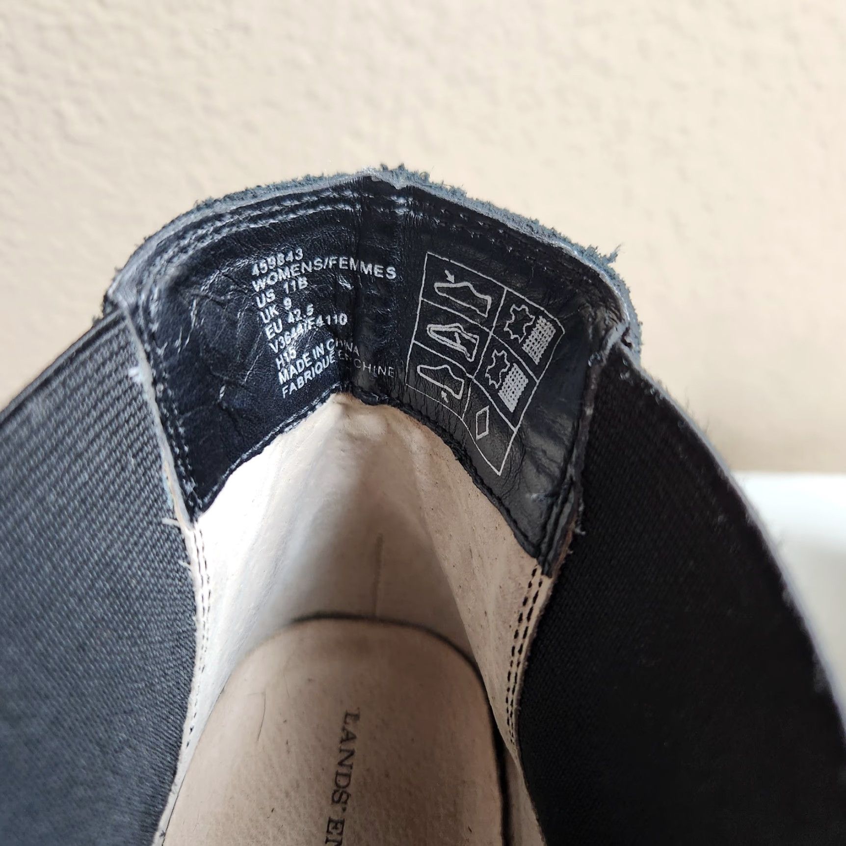 Lands' End Lands' End Black Suede Chelsea Booties |11B| Block Heel Boots Womens Chelsea Size US 11 / IT 41 - 3 Thumbnail