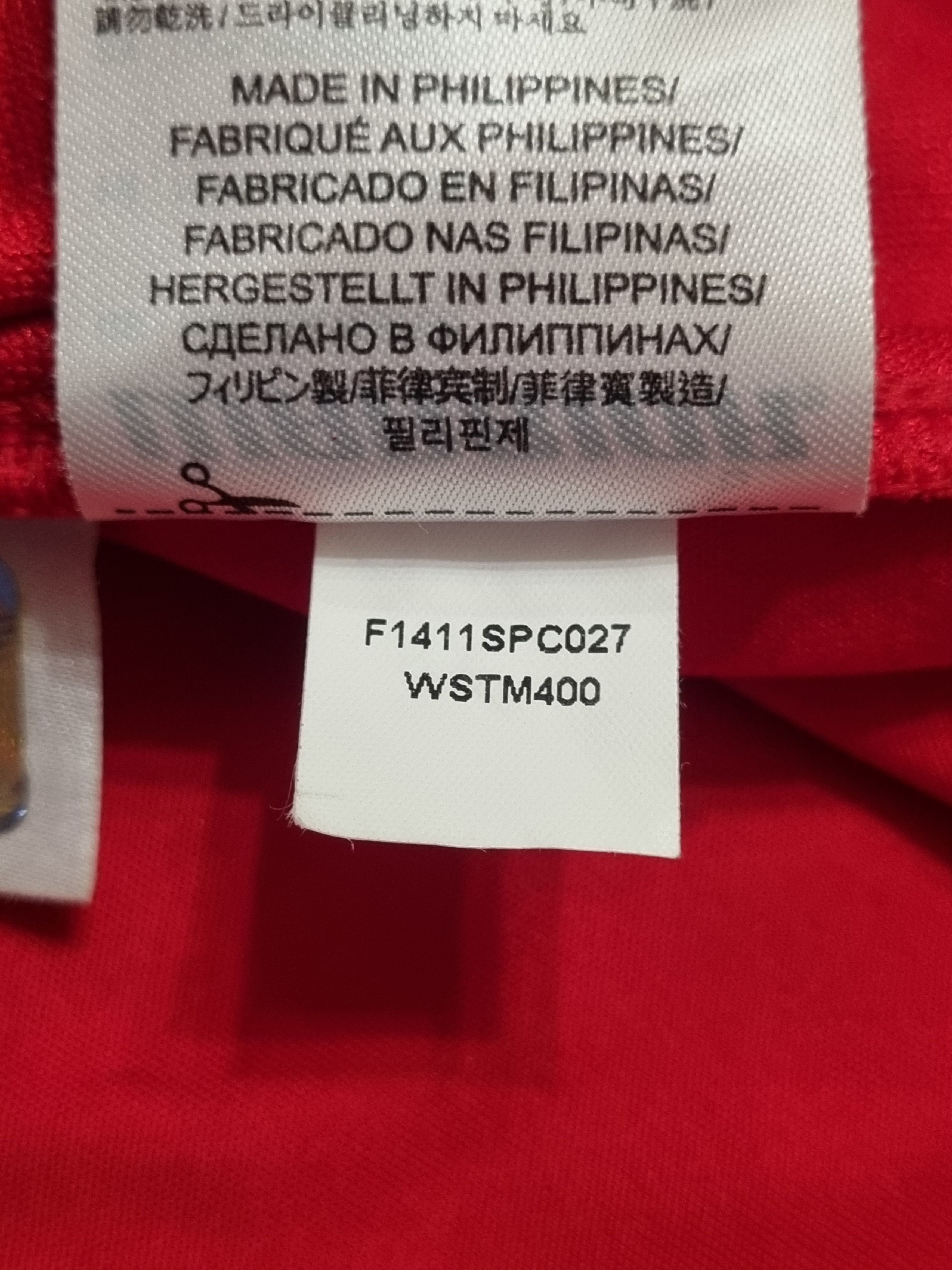 Warrior Liverpool FC Warrior Home Shirt 2013/14 Standard Chartered Size US L / EU 52-54 / 3 - 11 Thumbnail