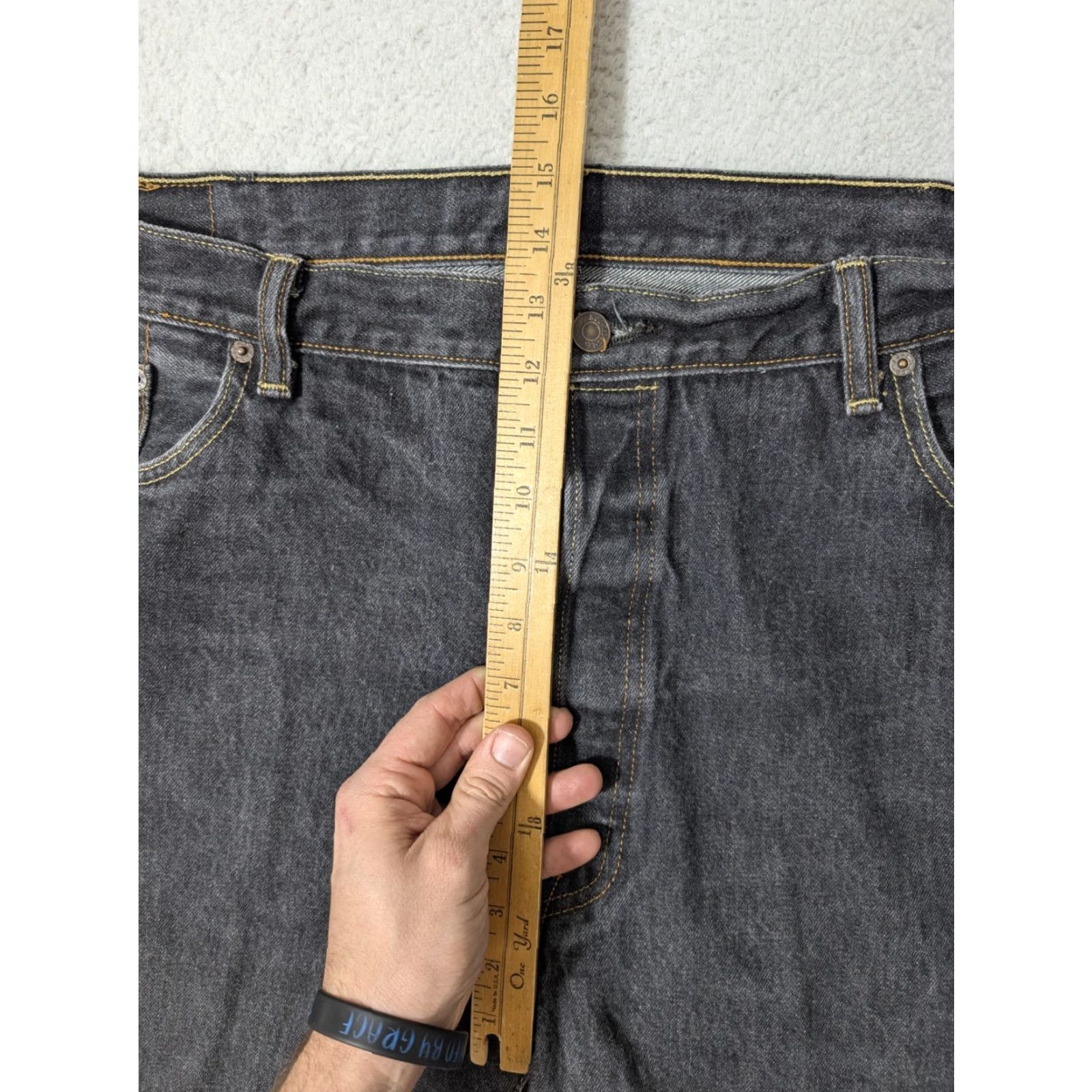 Levi's Levi's 501 Jeans Mens 44x34 Black Denim Button Fly Straight Leg 5-Pocket Classic Jeans Mens Black 90s Style Size US 44 / EU 60 - 5 Thumbnail