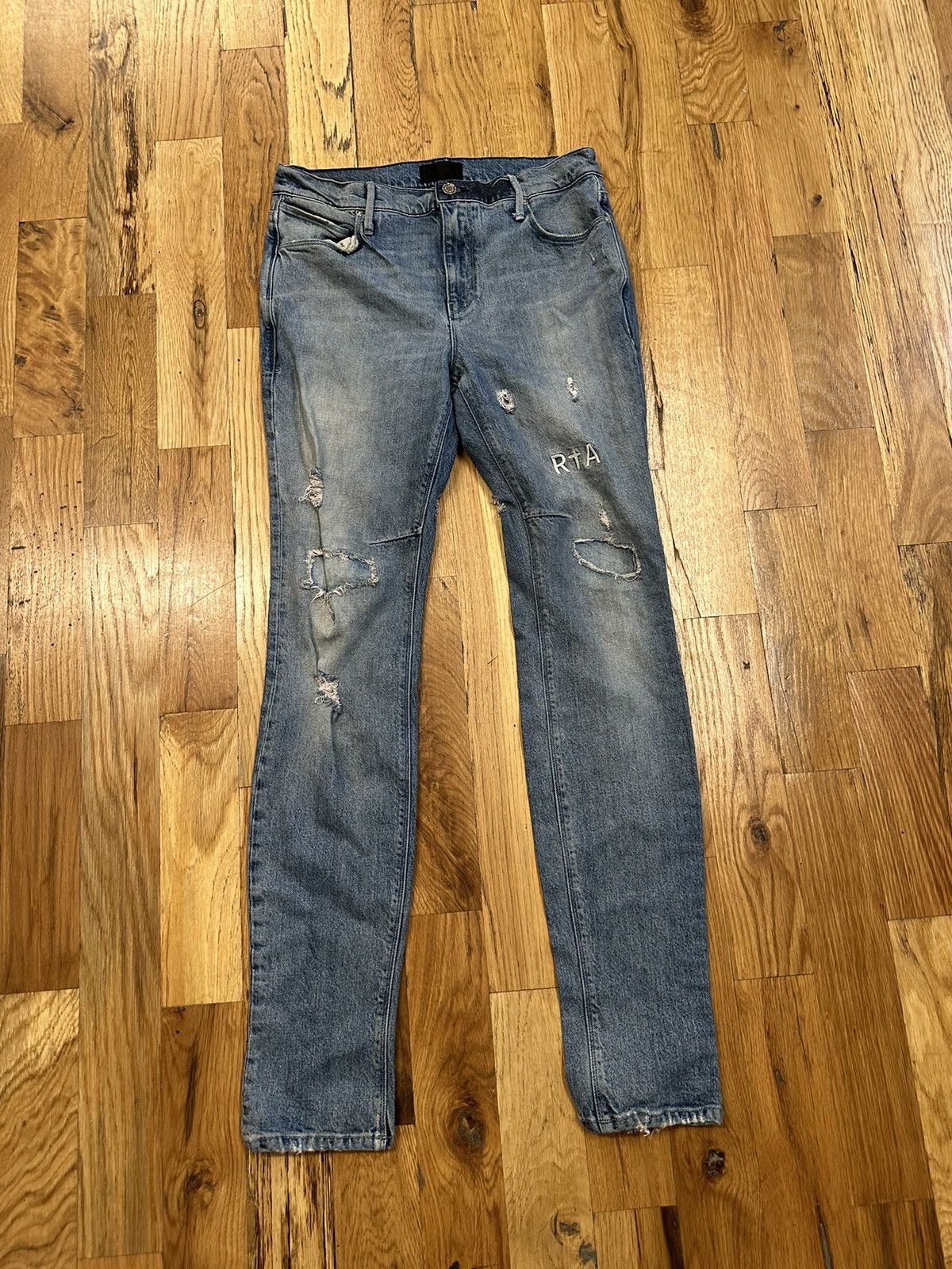 Rta White Spell Knee Patch Blue Denim Jeans Size 32