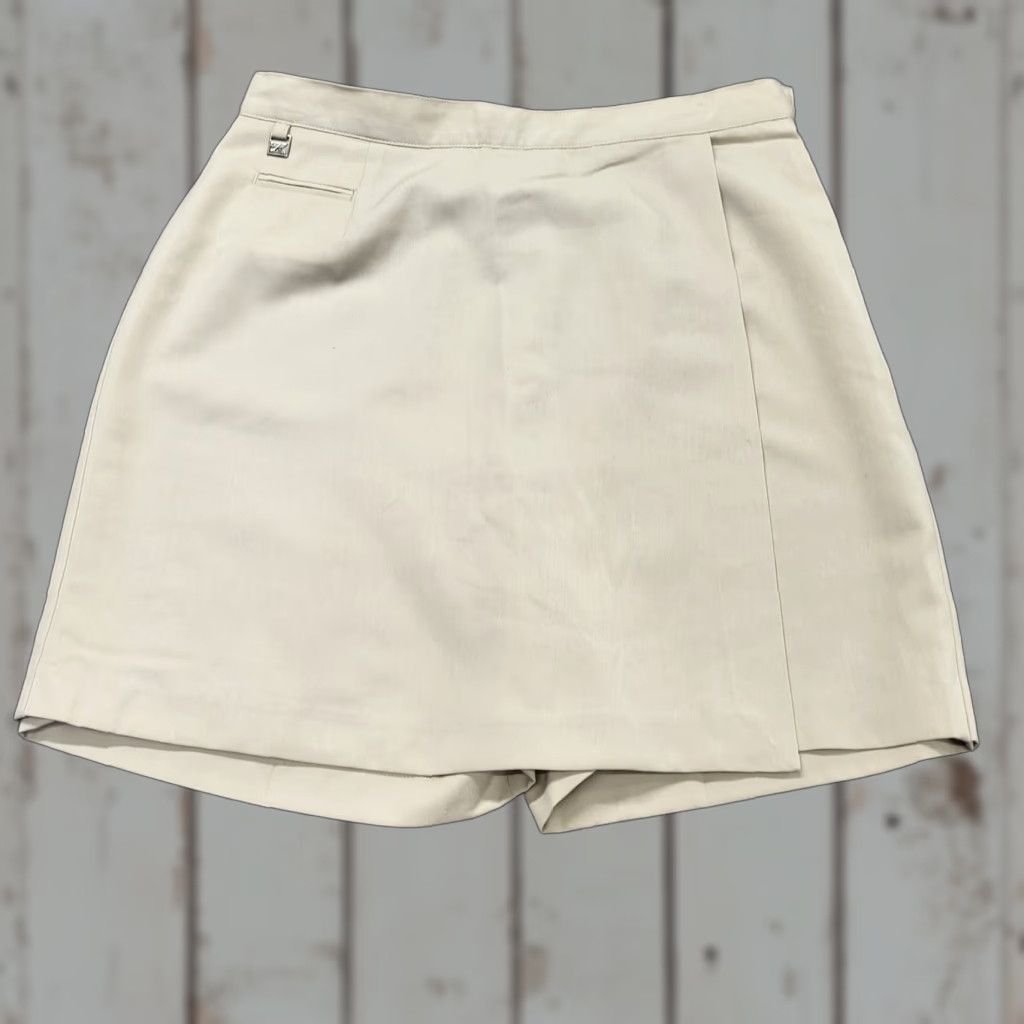 Cutter & Buck Cutter Buck Women's Skort Skirt Size 6 Beige DryTec Tennis Pickleball Walking Skort Beige Drytec Size 28" / US 6 / IT 42 - 1 Thumbnail