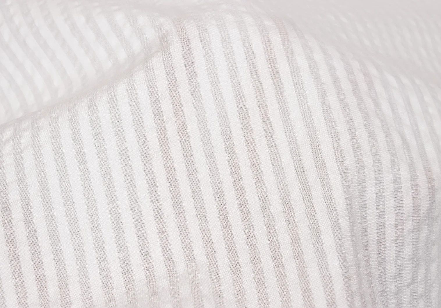 Issey Miyake Long Sleeve 3D Stripe Shirt in White Size US M / EU 48-50 / 2 - 17 Thumbnail