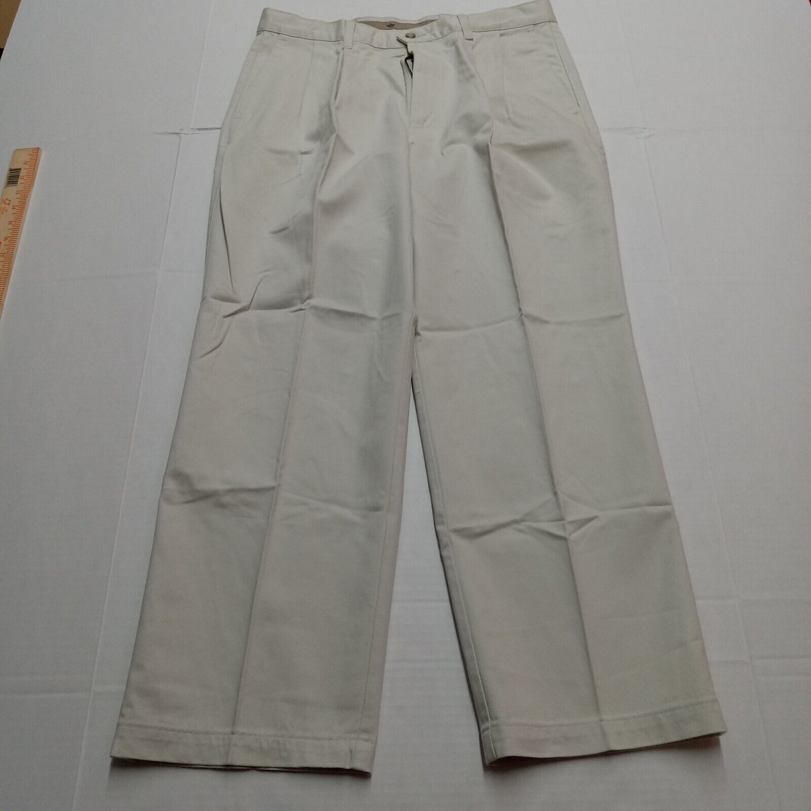 Dockers Vintage Dockers Khakis Men's 34x28 Beige Pleated Classic Fit Size US 34 / EU 50 - 3 Thumbnail