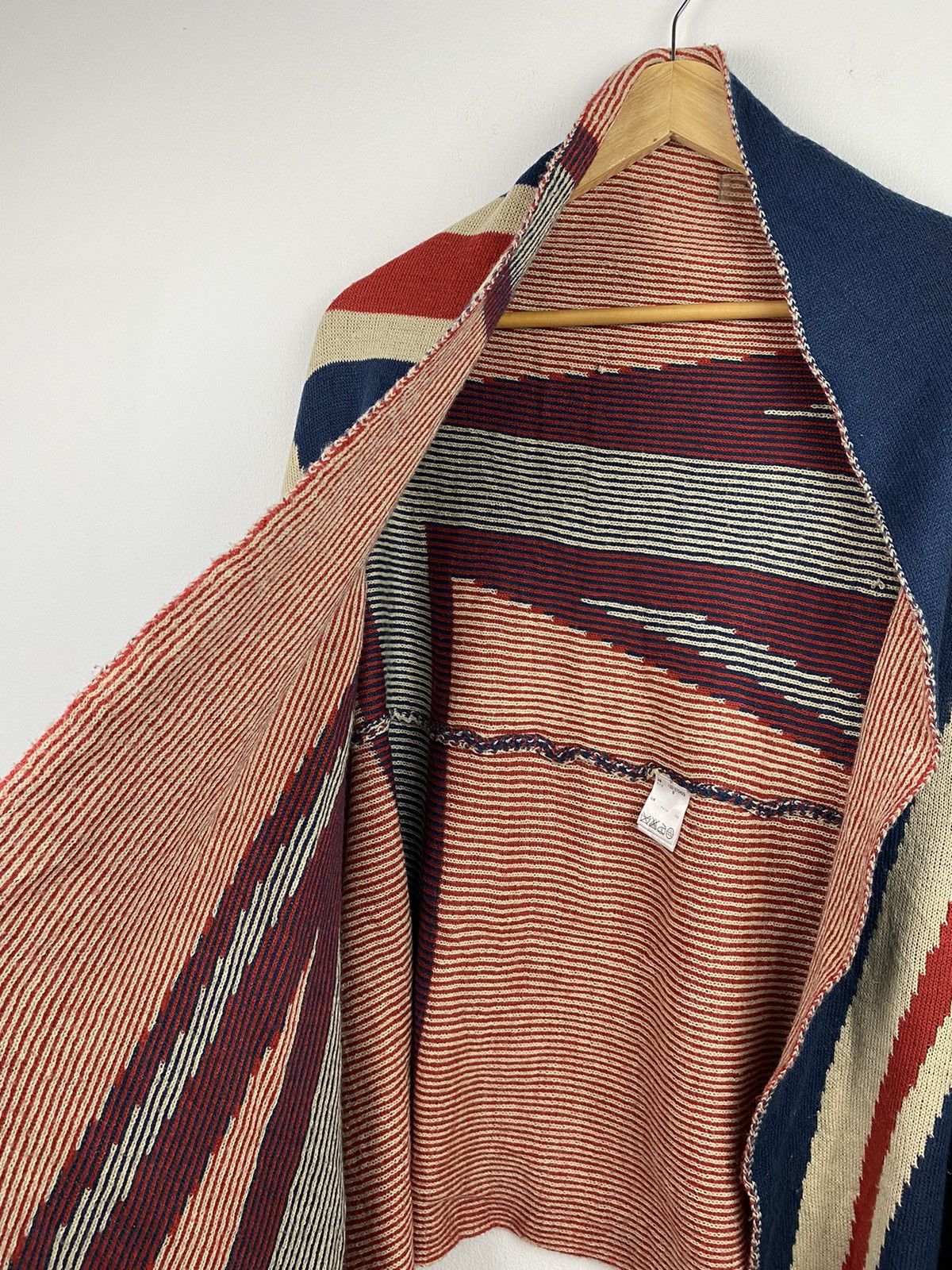 If Six Was Nine UK Flag Knitted Cloaks Size US M / EU 48-50 / 2 - 4 Thumbnail