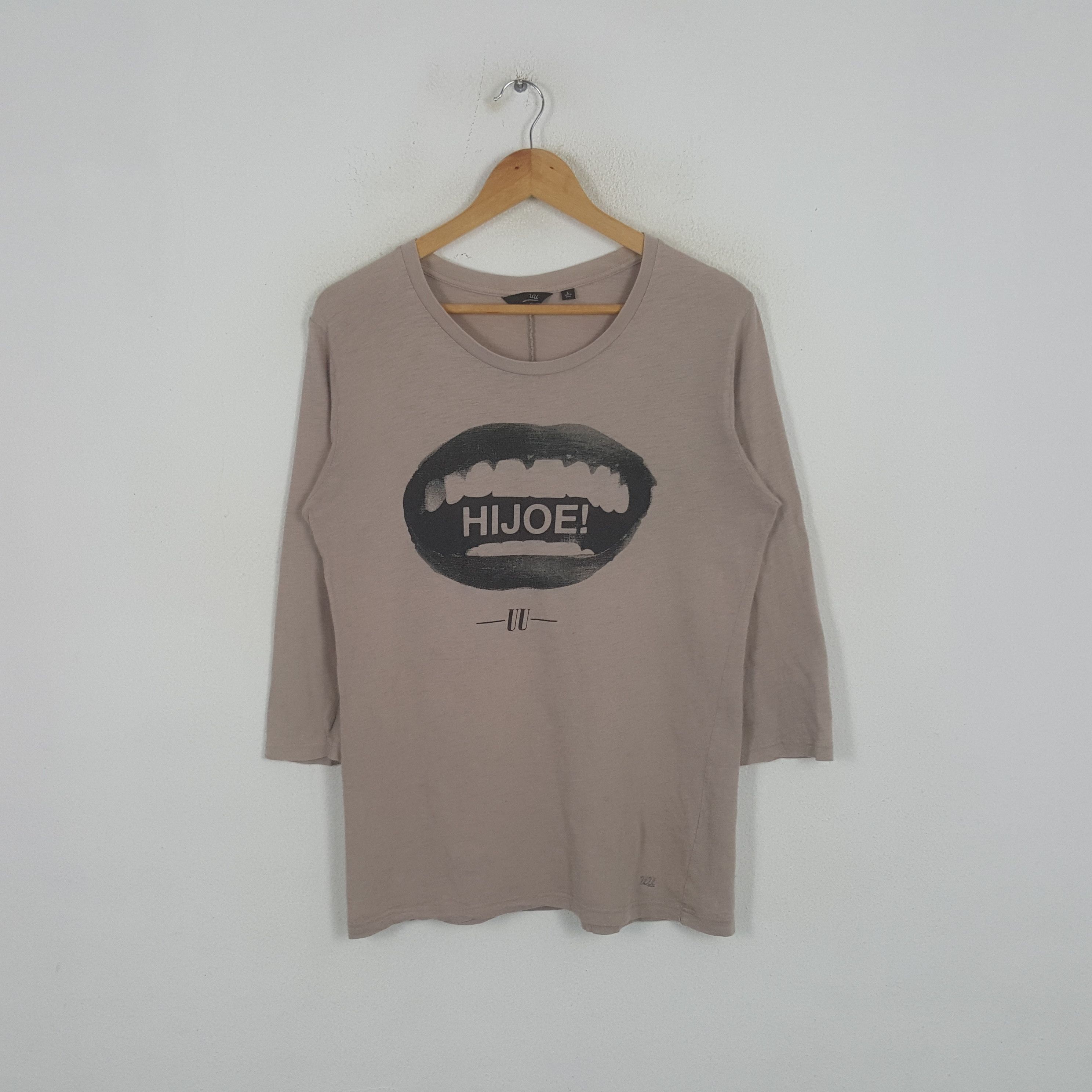 Vintage Uniqlo X Undercover Hijoe Japanese Brand Tshirt
