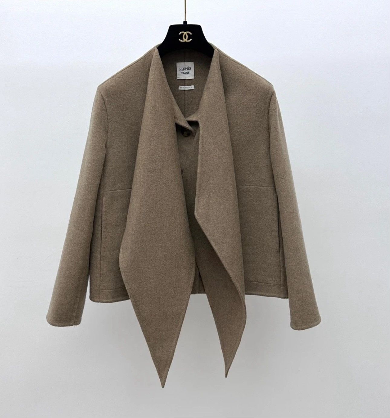 Hermes Hermes Short Coat Size 34 Size M / US 6-8 / IT 42-44 - 1 Preview