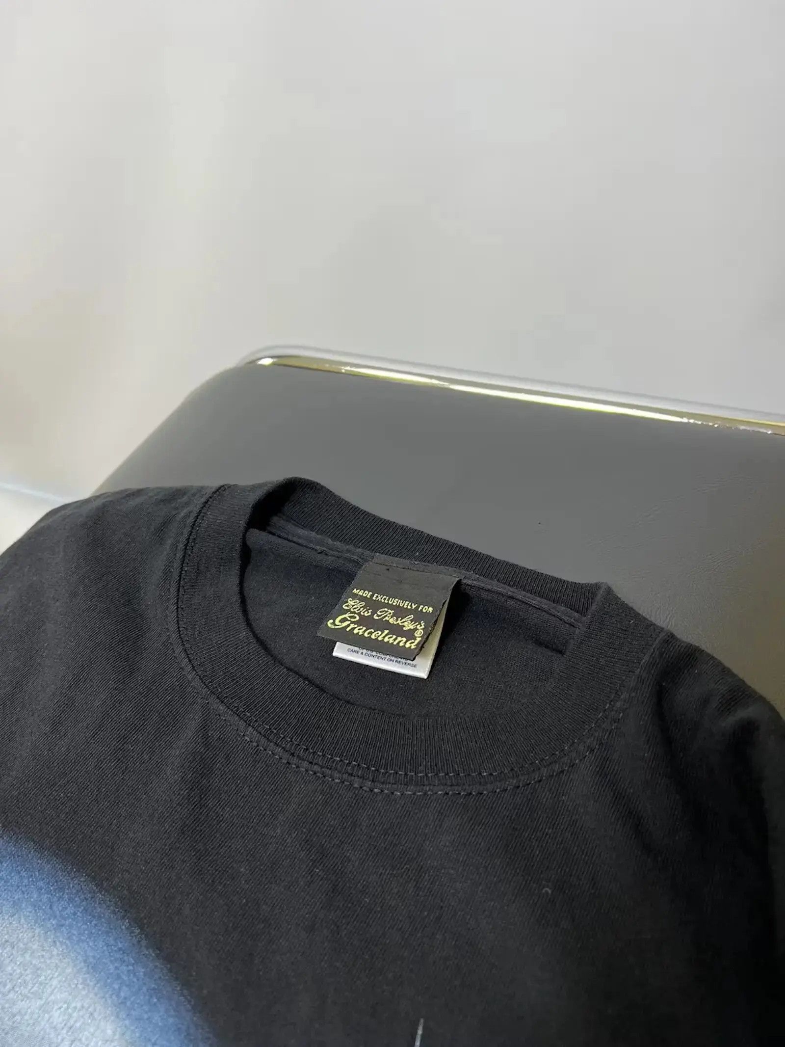 Band Tees × Vintage Vintage Elvis Presley merchandise t-shirt 2001 Size US M / EU 48-50 / 2 - 6 Thumbnail