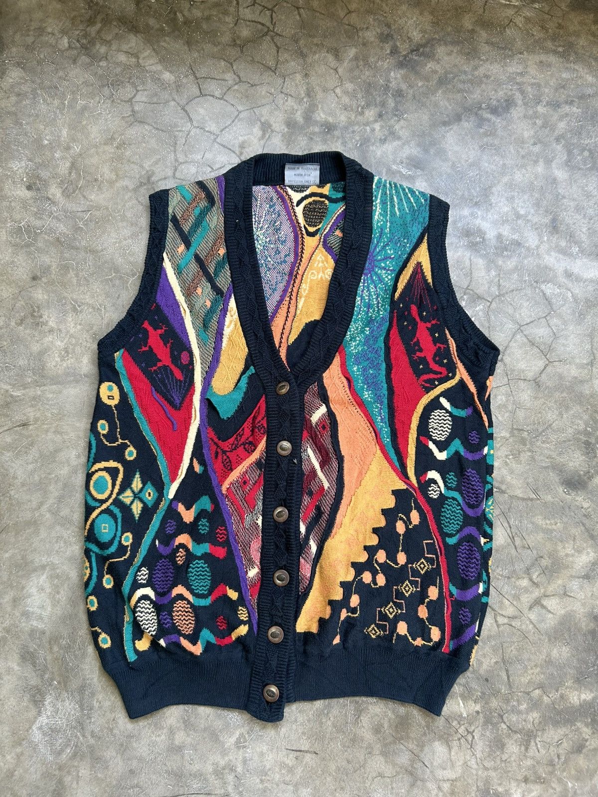 Coogi 90s Coogi Geccu 3D Multi Color Wool Sweater Vest Size US L / EU 52-54 / 3 - 1 Thumbnail