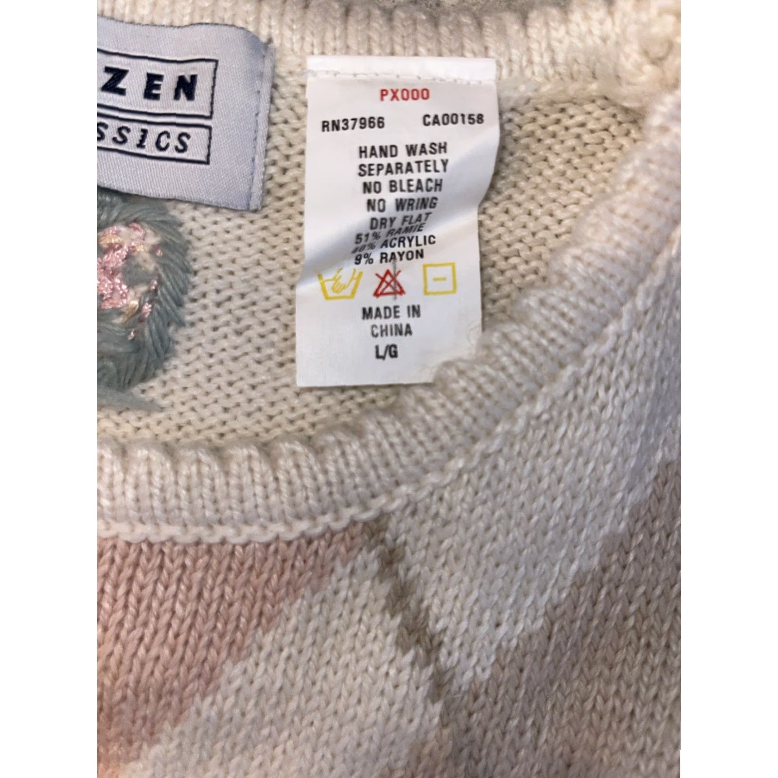 Jantzen VTG Hand Embroidered Jantzen Classics Floral Sweater Cottage Granny Core Sz L Size L / US 10 / IT 46 - 5 Thumbnail