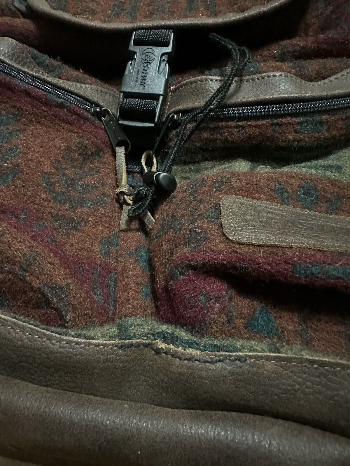 Eastpak Vintage Eastpak Southwestern Native Navajo Wool Backpack Size ONE SIZE - 14 Thumbnail