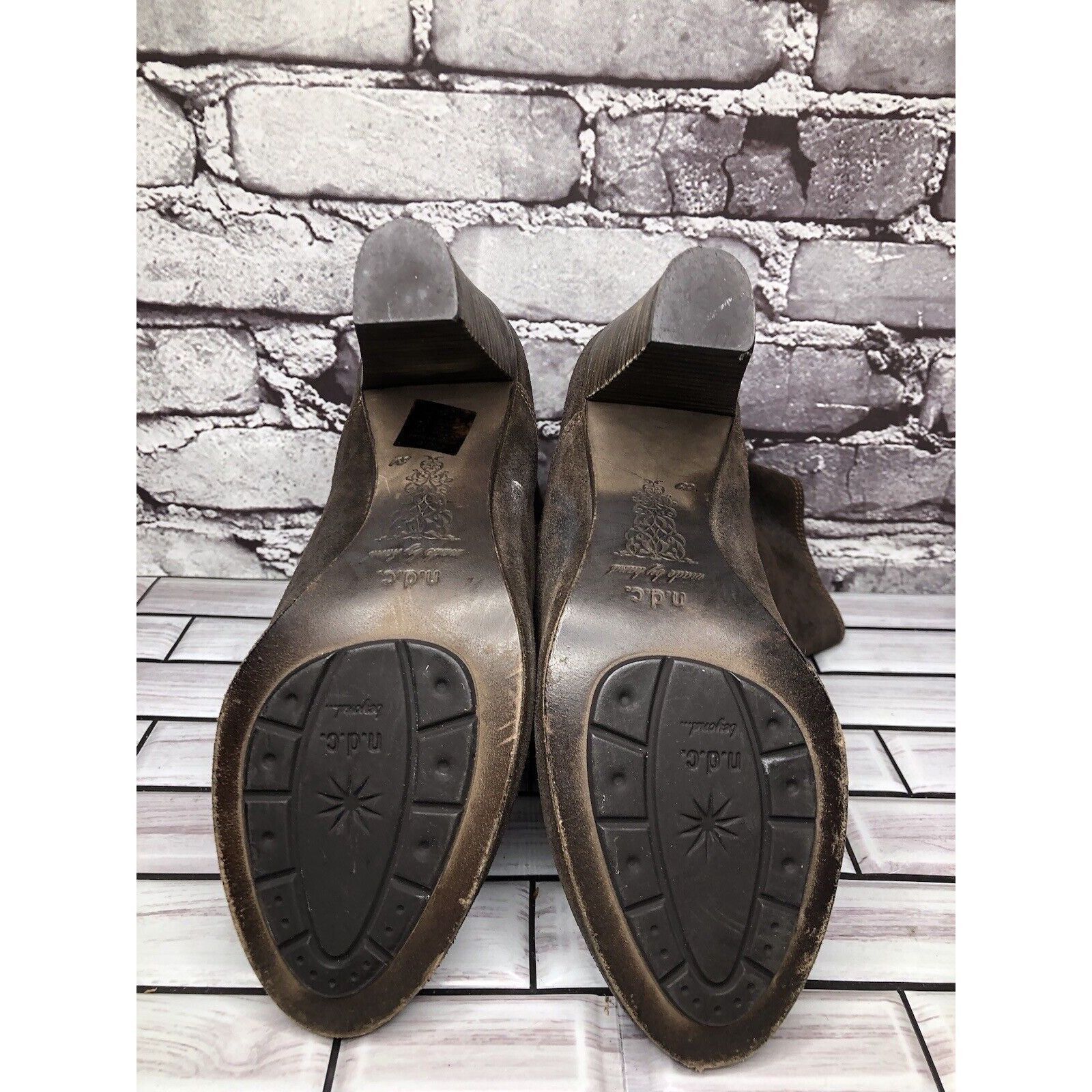 n.d.c. made by hand N.D.C. Made by Hand Brown Suede Leather Calf Heel Boots Shoe Size US 8.5 / IT 38.5 - 8 Thumbnail