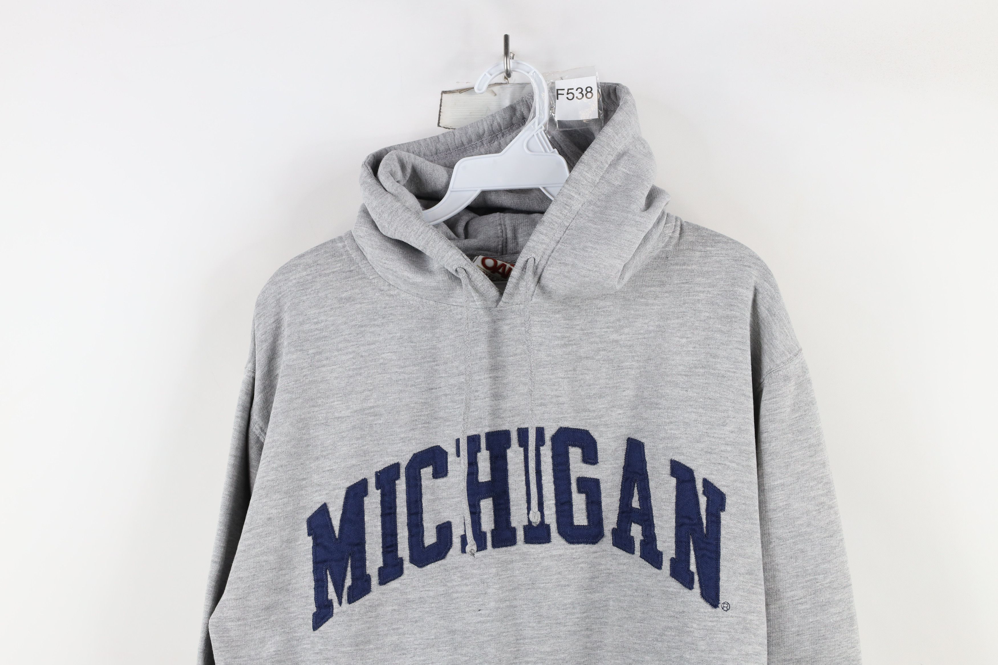 Vintage Vintage 90s Spell Out University of Michigan Hoodie Size M / US 6-8 / IT 42-44 - 2 Thumbnail