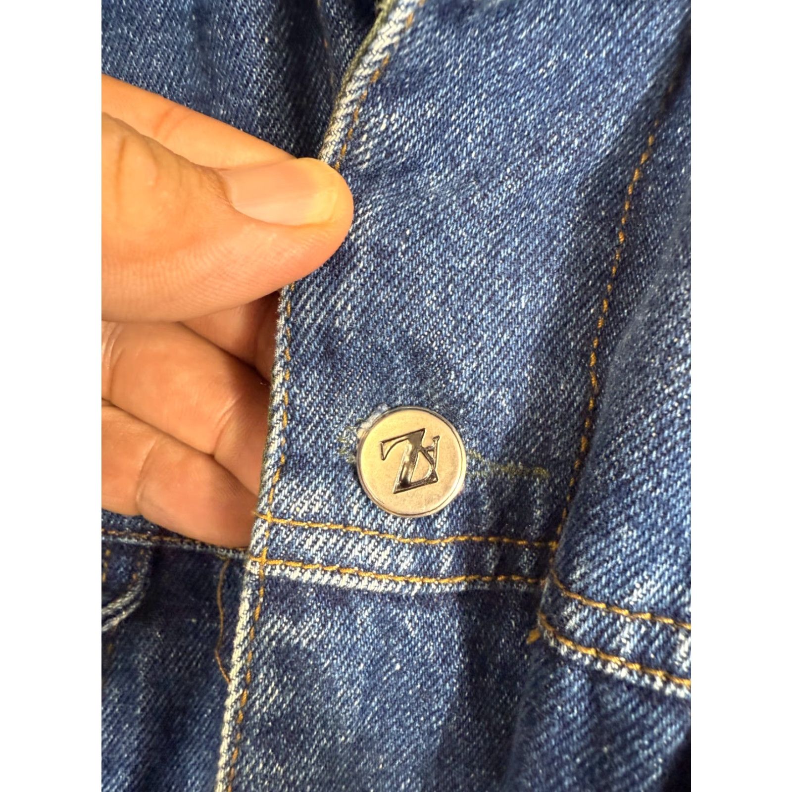 Vintage VINTAGE AriZona Jean Co Jacket Mens Large Blue Denim Quilted Lined Button Front Cowboy Trucker 90s Size US 33 - 5 Thumbnail